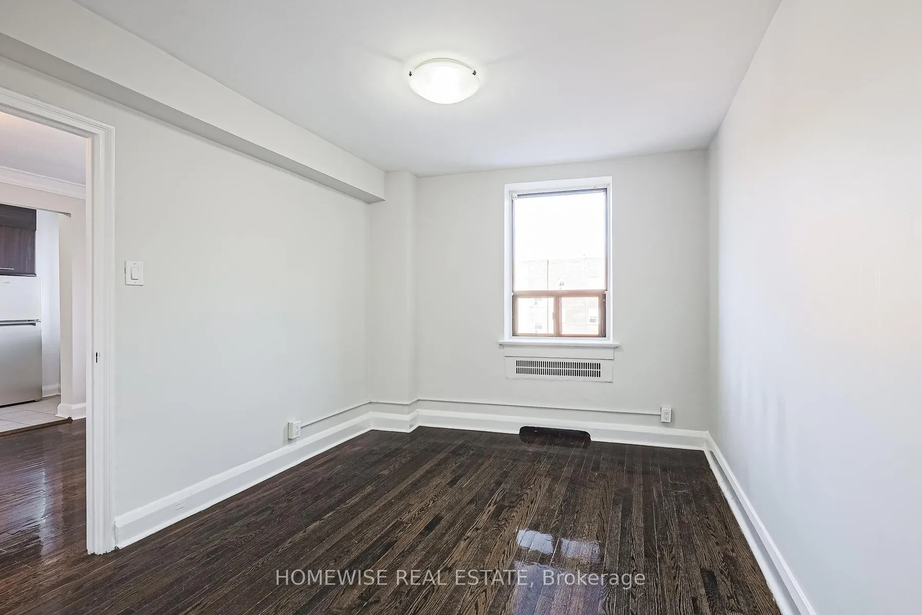 Photo 11 of Unit 203, 2837 Yonge Street, Toronto, Lawrence Park South — HOMEH