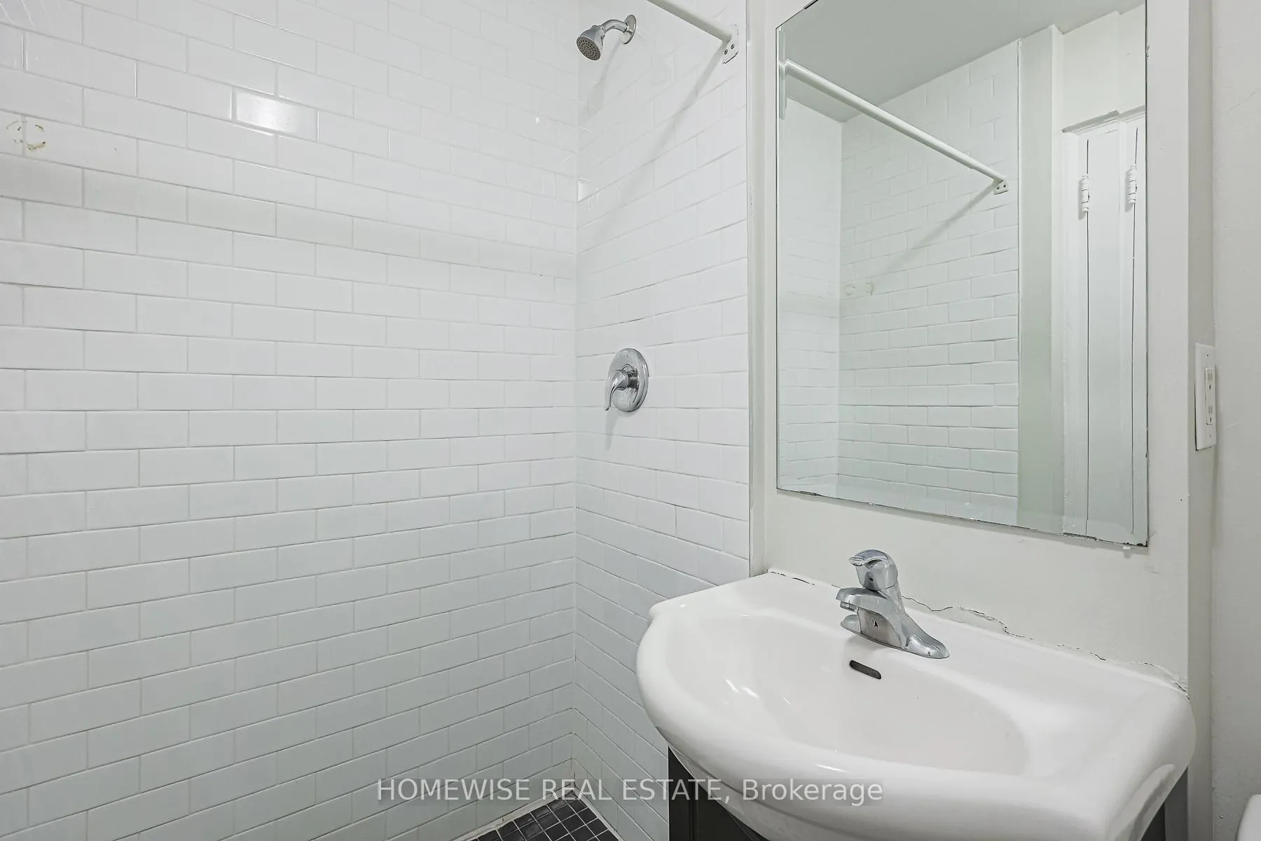 Photo 14 of Unit 203, 2837 Yonge Street, Toronto, Lawrence Park South — HOMEH