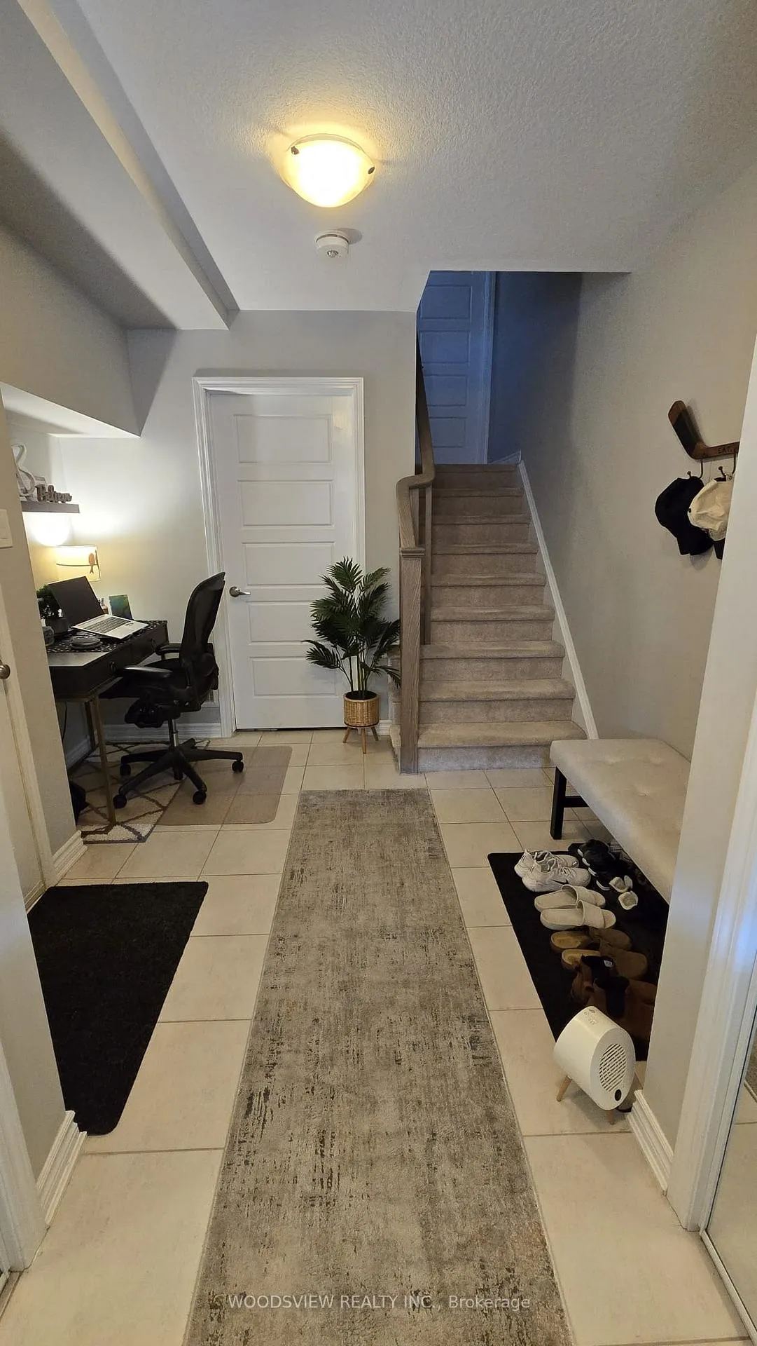 Photo 5 of Unit 14, 22 Spring Creek Drive, Hamilton, Waterdown — HOMEH