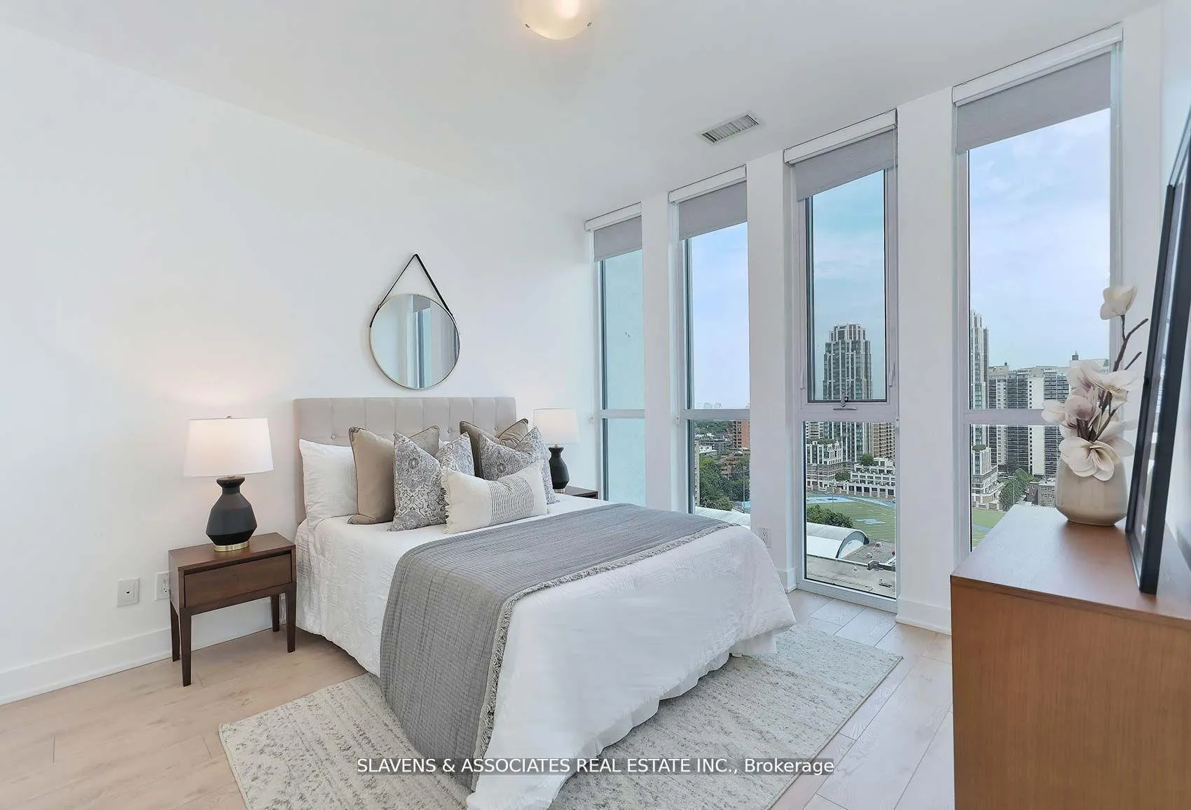 Photo 11 of Unit 1604, 1486 Bathurst Street, Toronto, Humewood-Cedarvale — HOMEH