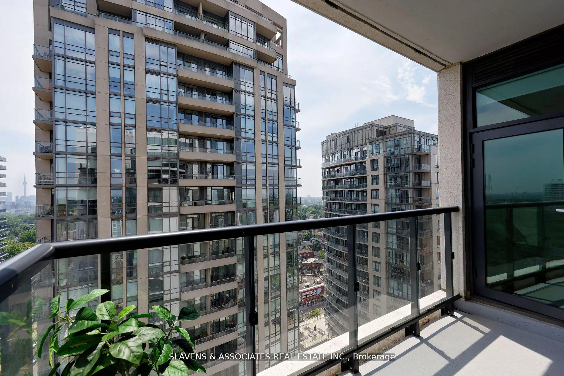 Photo 20 of Unit 1604, 1486 Bathurst Street, Toronto, Humewood-Cedarvale — HOMEH