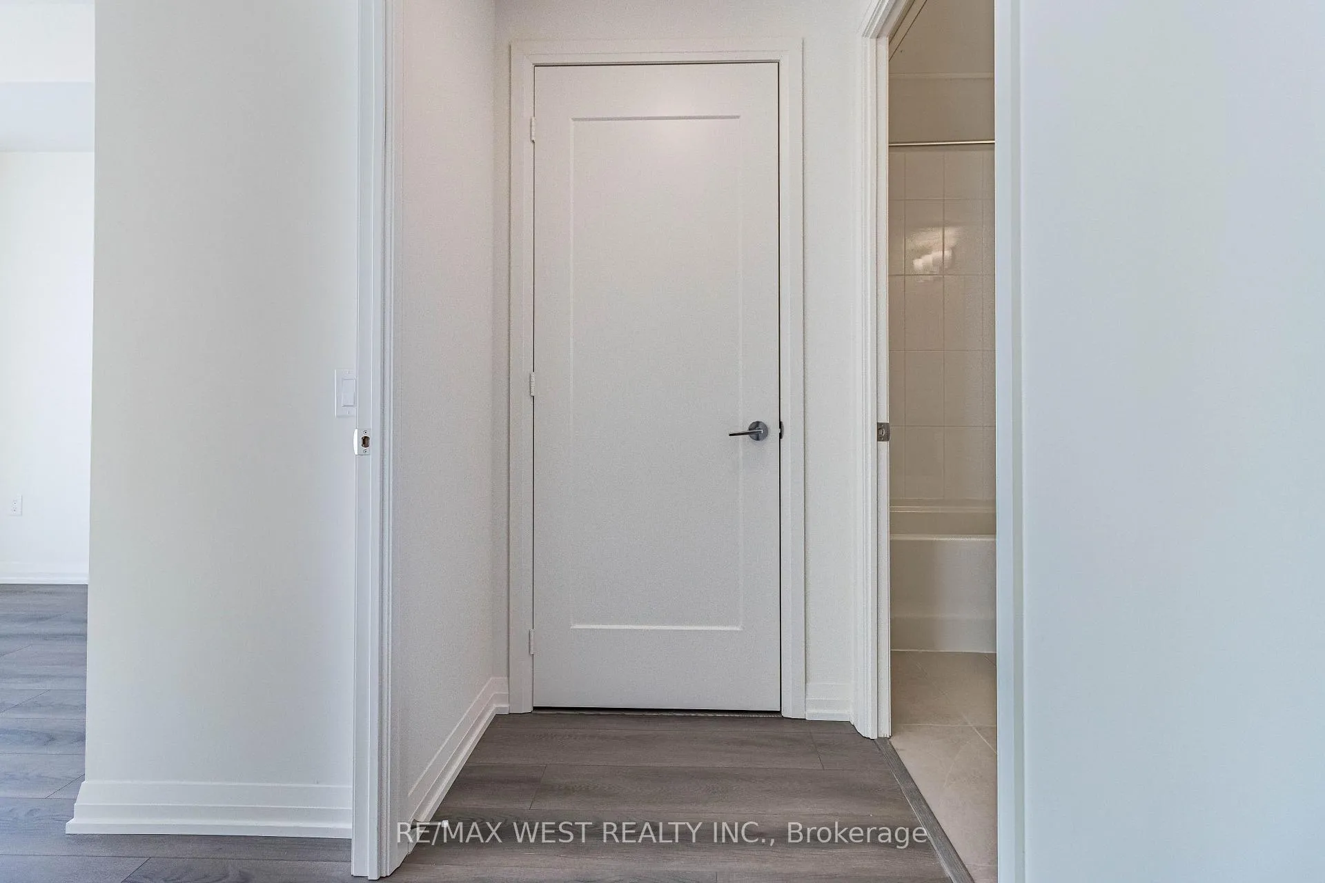 Photo 14 of Unit 820, 8960 Jane Street, Vaughan, Concord — HOMEH