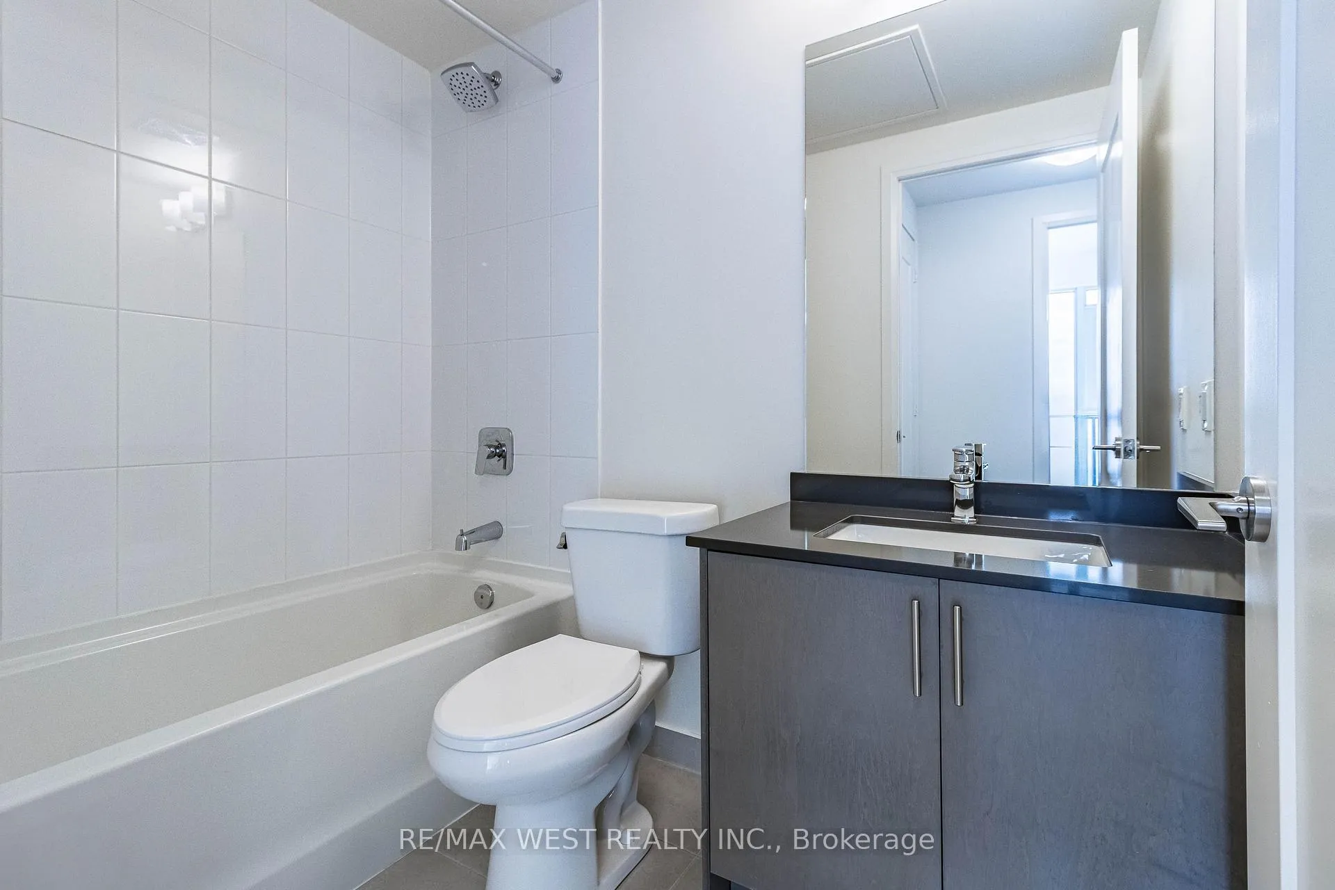 Photo 18 of Unit 820, 8960 Jane Street, Vaughan, Concord — HOMEH