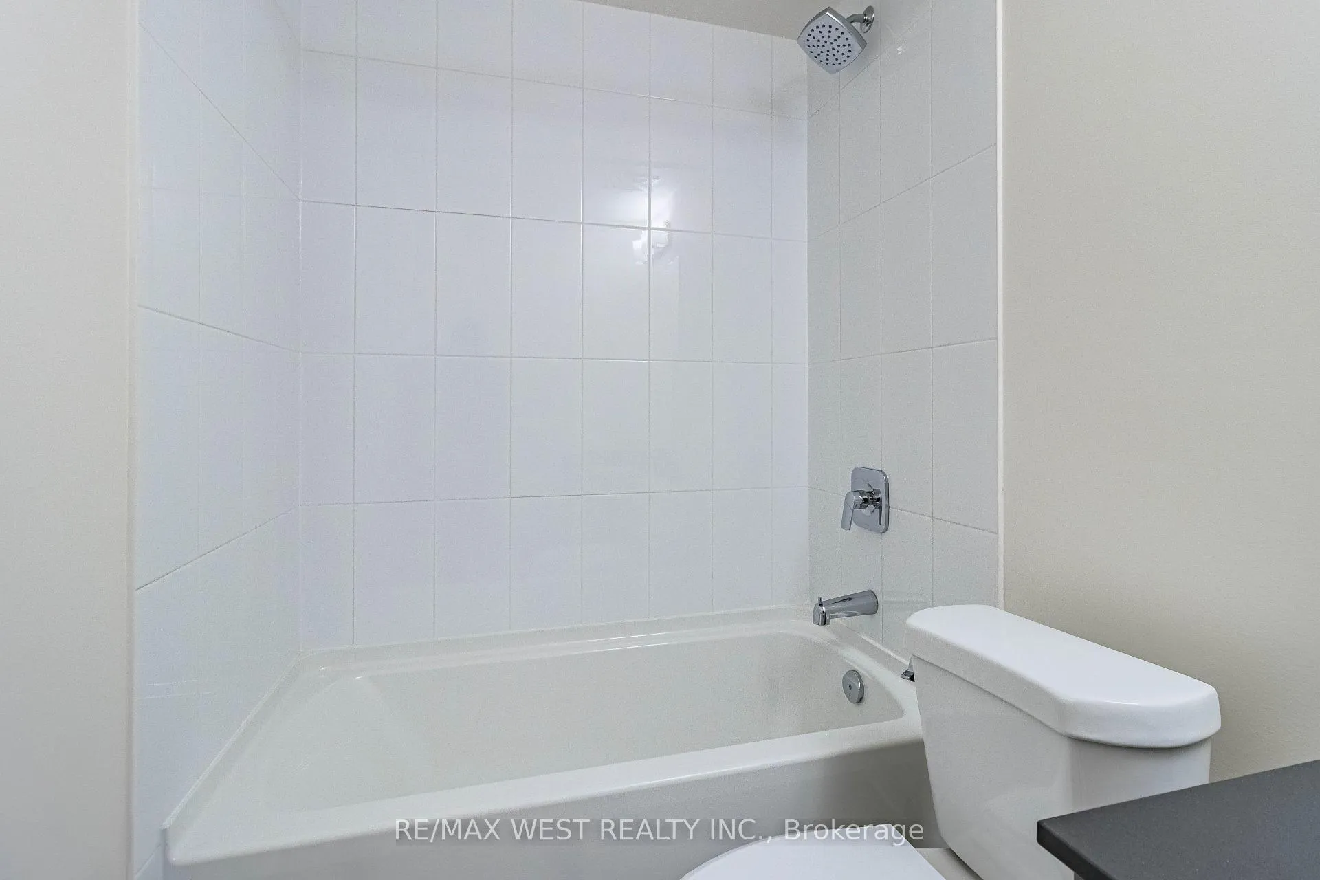 Photo 19 of Unit 820, 8960 Jane Street, Vaughan, Concord — HOMEH