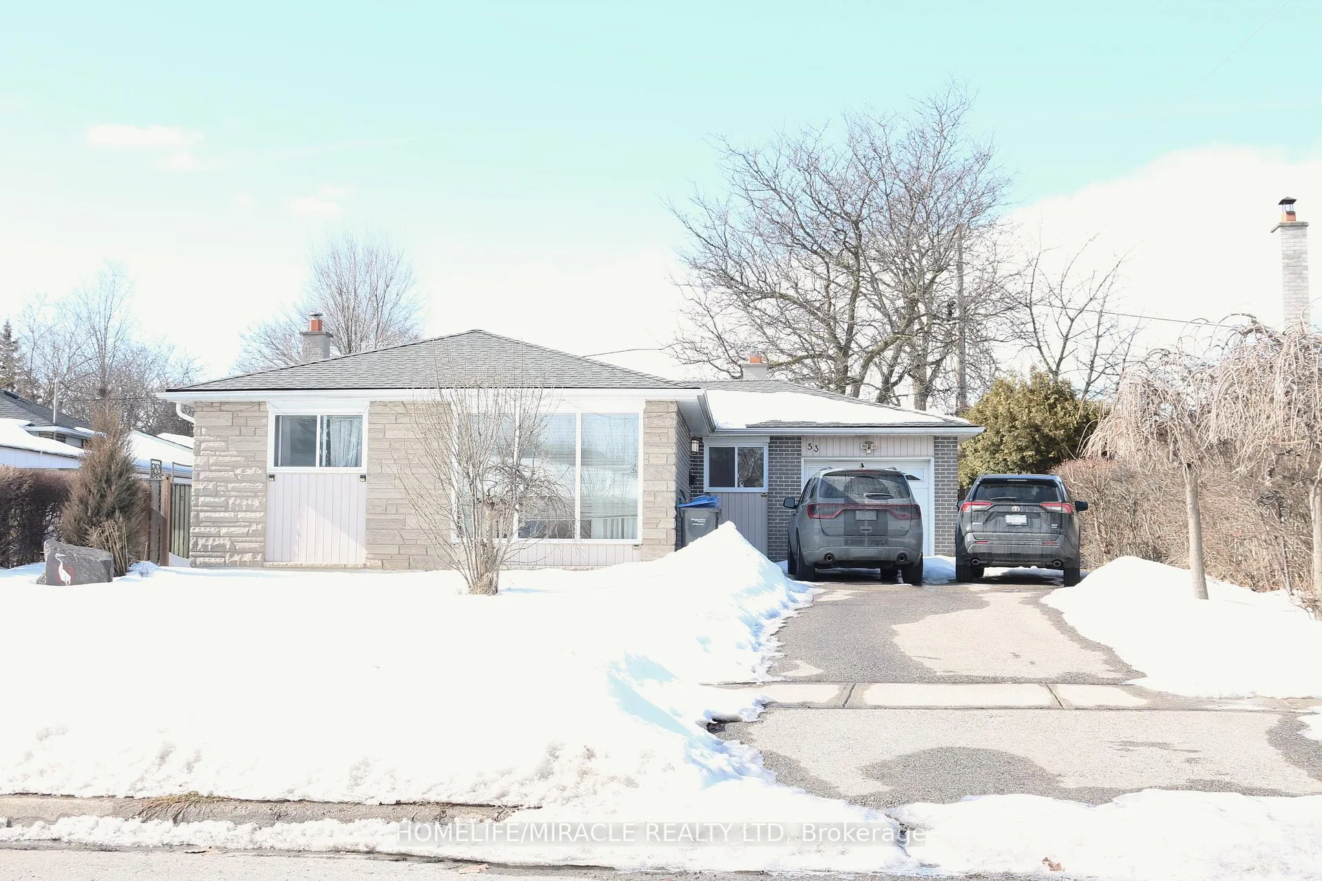 Photo 1 of 53 Ascot Avenue, Brampton, Avondale — HOMEH