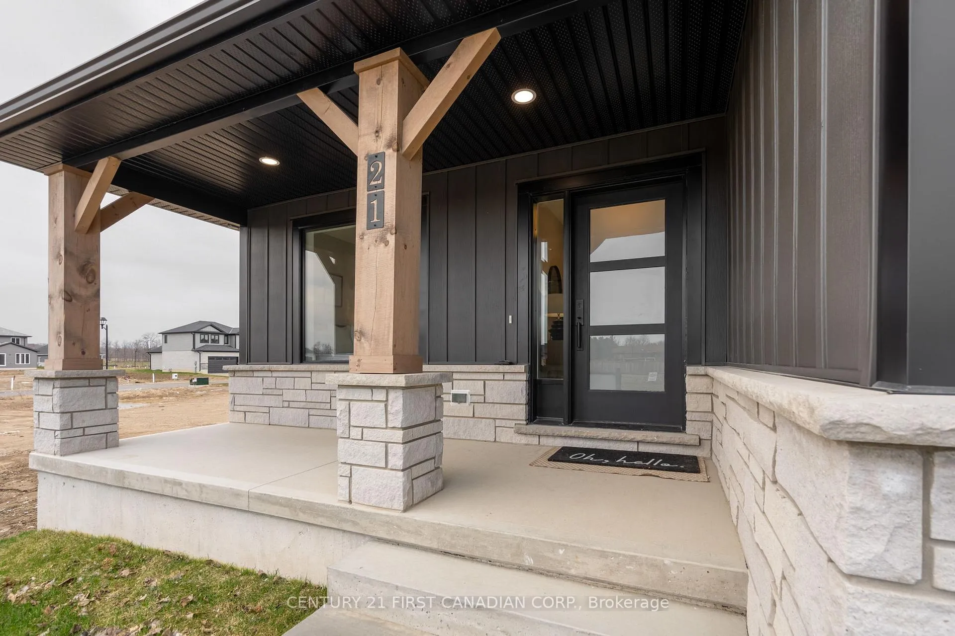 Photo 3 of 21 Hamilton Street, North Middlesex, Ailsa Craig — HOMEH