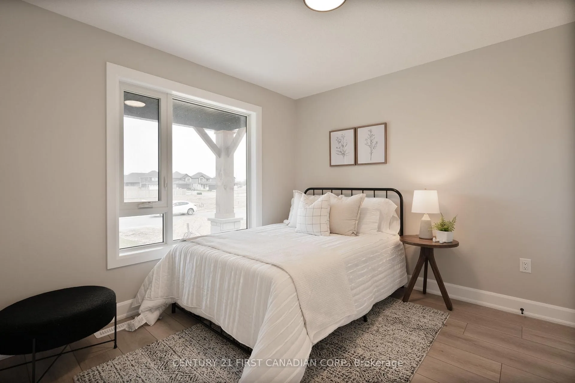 Photo 5 of 21 Hamilton Street, North Middlesex, Ailsa Craig — HOMEH
