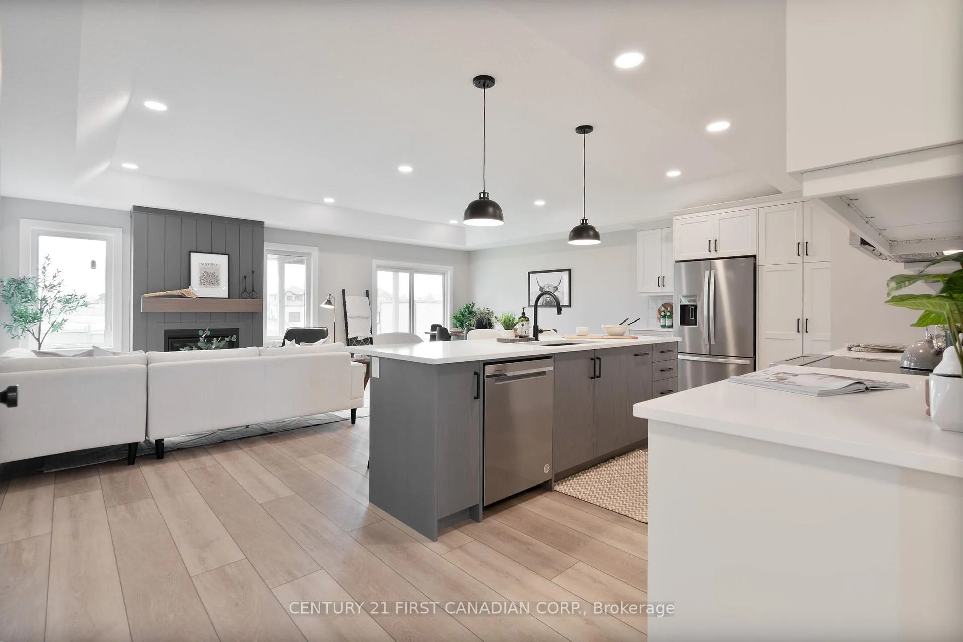 Photo 9 of 21 Hamilton Street, North Middlesex, Ailsa Craig — HOMEH