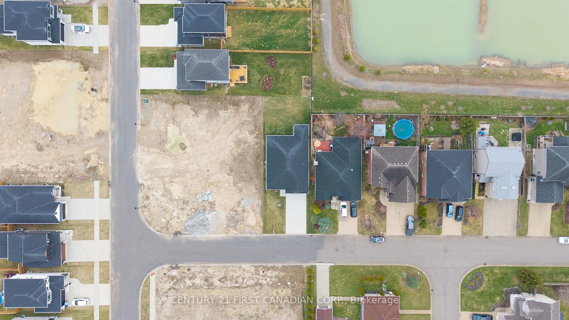 Photo 33 of 21 Hamilton Street, North Middlesex, Ailsa Craig — HOMEH