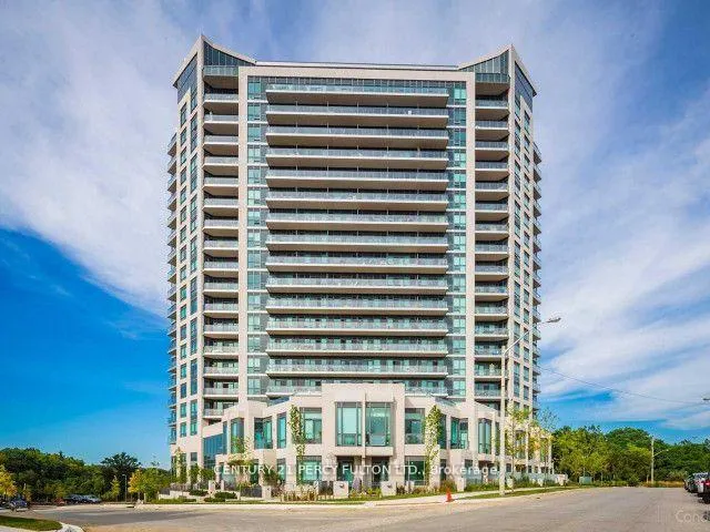 Front of Unit 808, 160 Vanderhoof Avenue