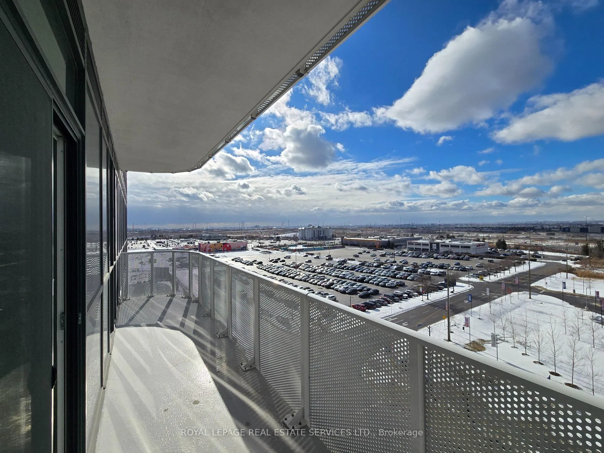 Photo 20 of Unit 807, 195 Commerce Street W, Vaughan, Vaughan Corporate Centre — HOMEH