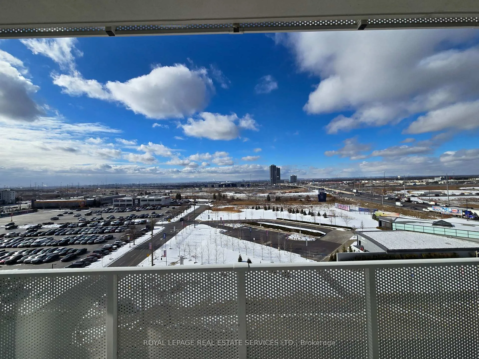 Photo 21 of Unit 807, 195 Commerce Street W, Vaughan, Vaughan Corporate Centre — HOMEH