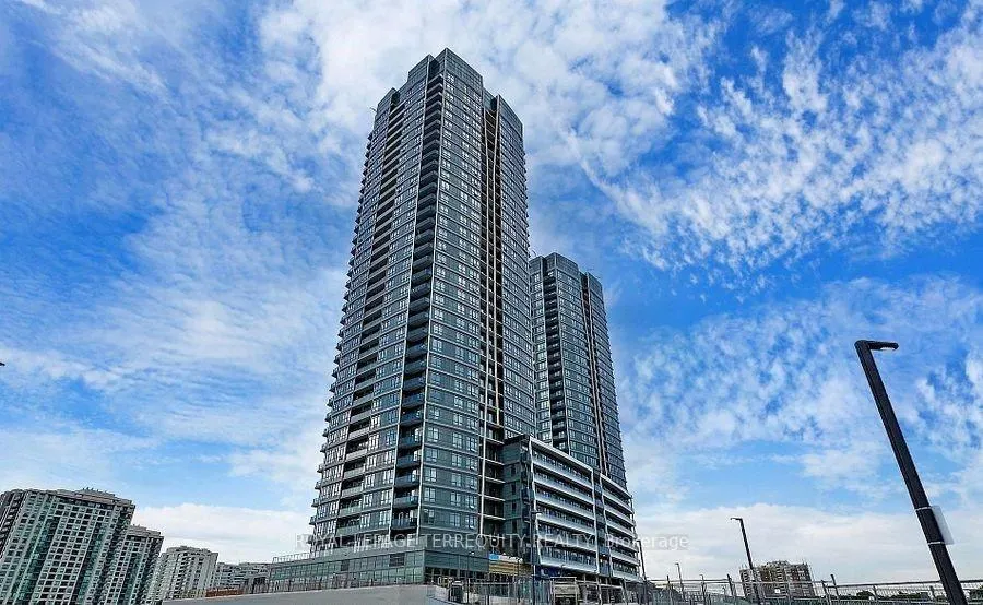 Photo 1 of Unit 411A, 30 Upper Mall Way, Vaughan, Brownridge — HOMEH