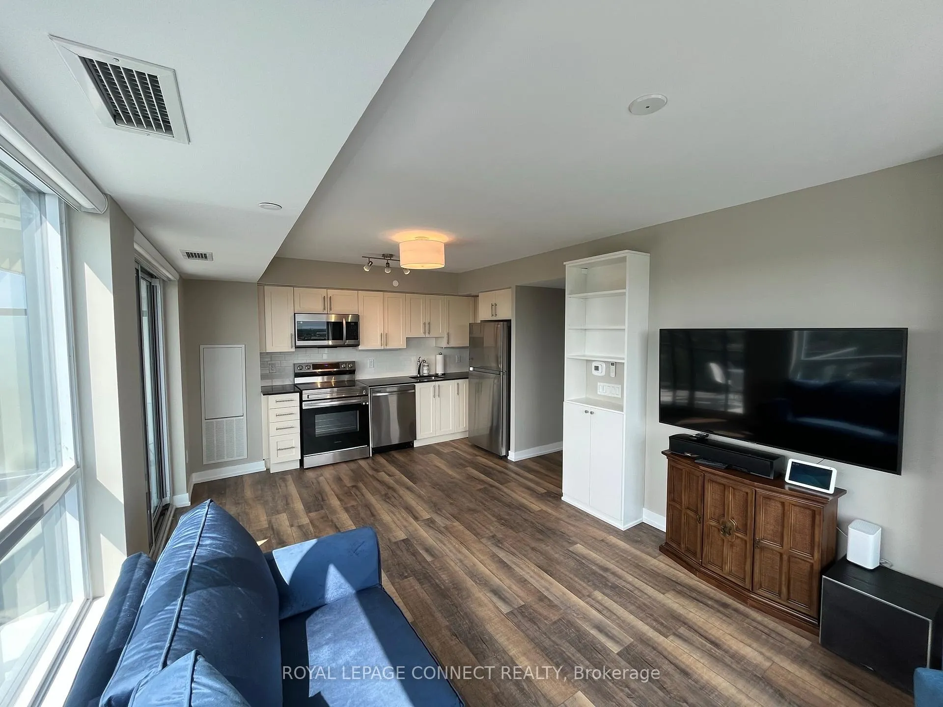 Photo 2 of Unit 1112, 1480 Bayly Street, Pickering, Liverpool — HOMEH