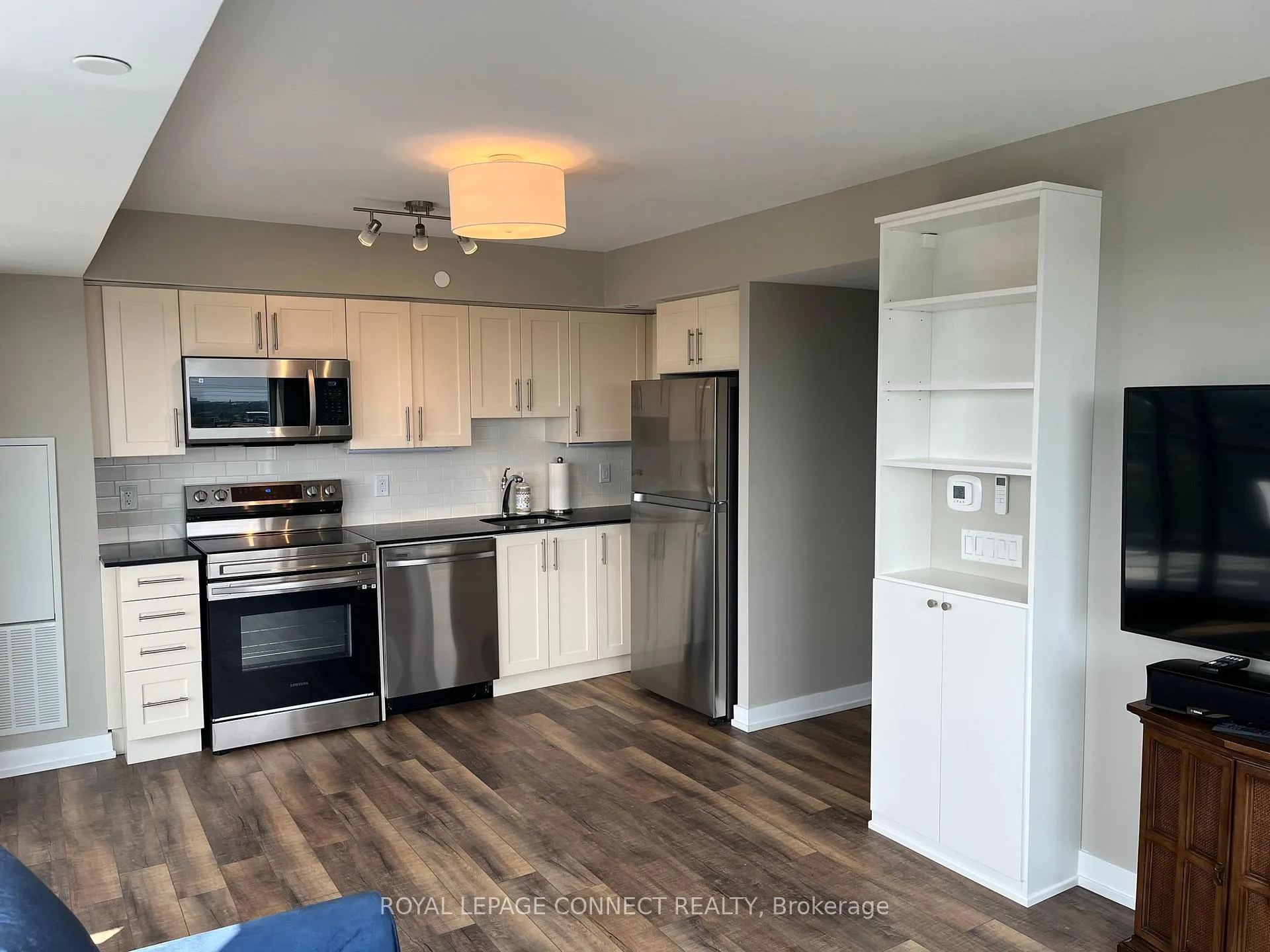 Photo 3 of Unit 1112, 1480 Bayly Street, Pickering, Liverpool — HOMEH