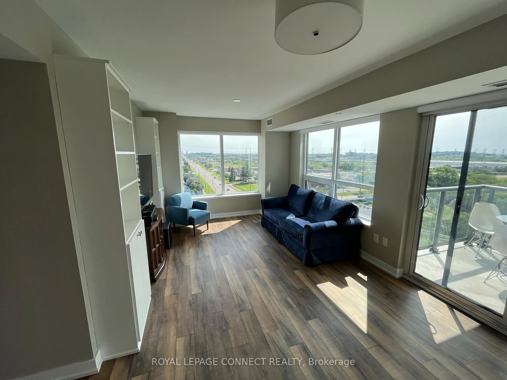 Photo 7 of Unit 1112, 1480 Bayly Street, Pickering, Liverpool — HOMEH