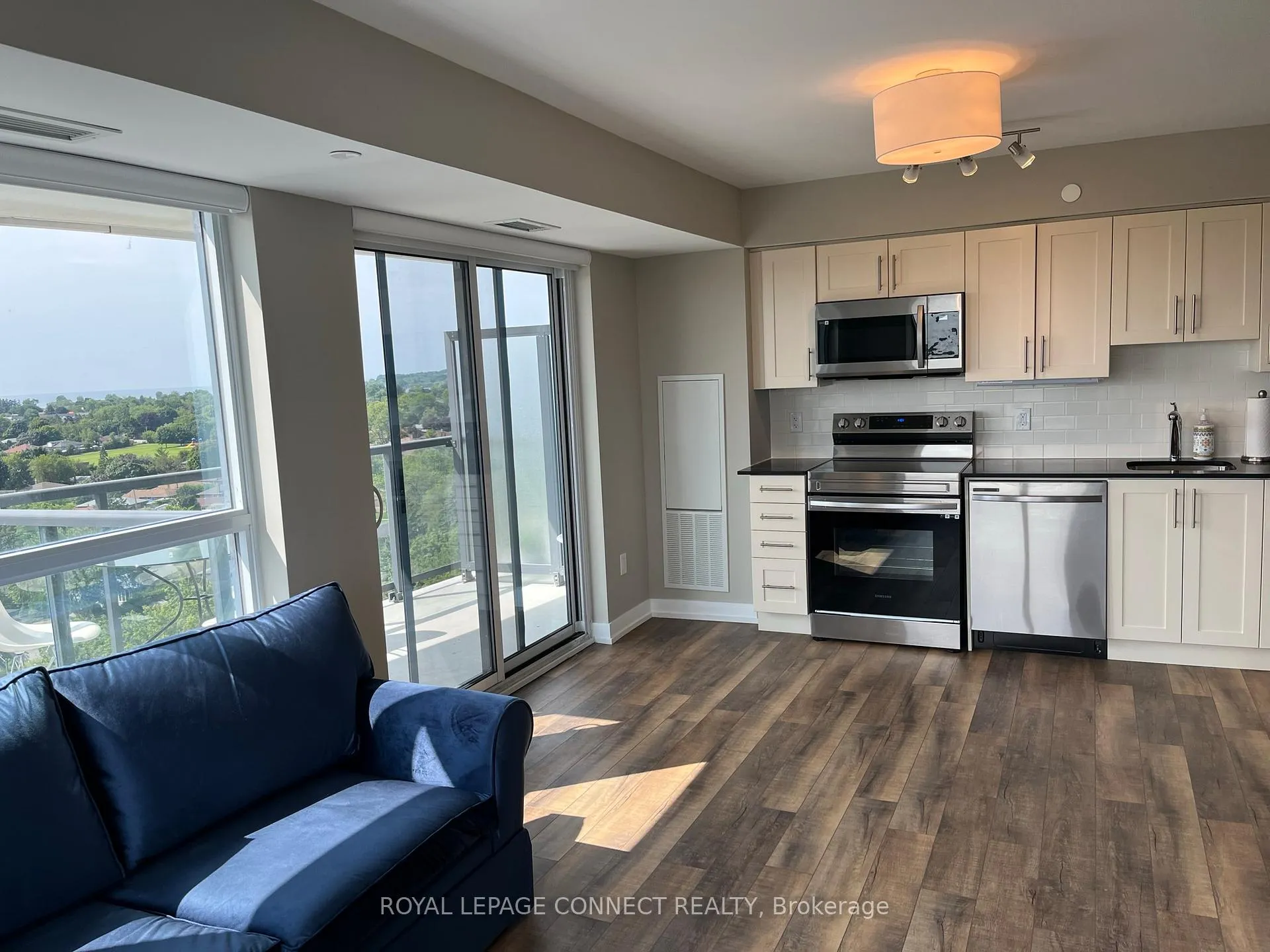 Photo 10 of Unit 1112, 1480 Bayly Street, Pickering, Liverpool — HOMEH