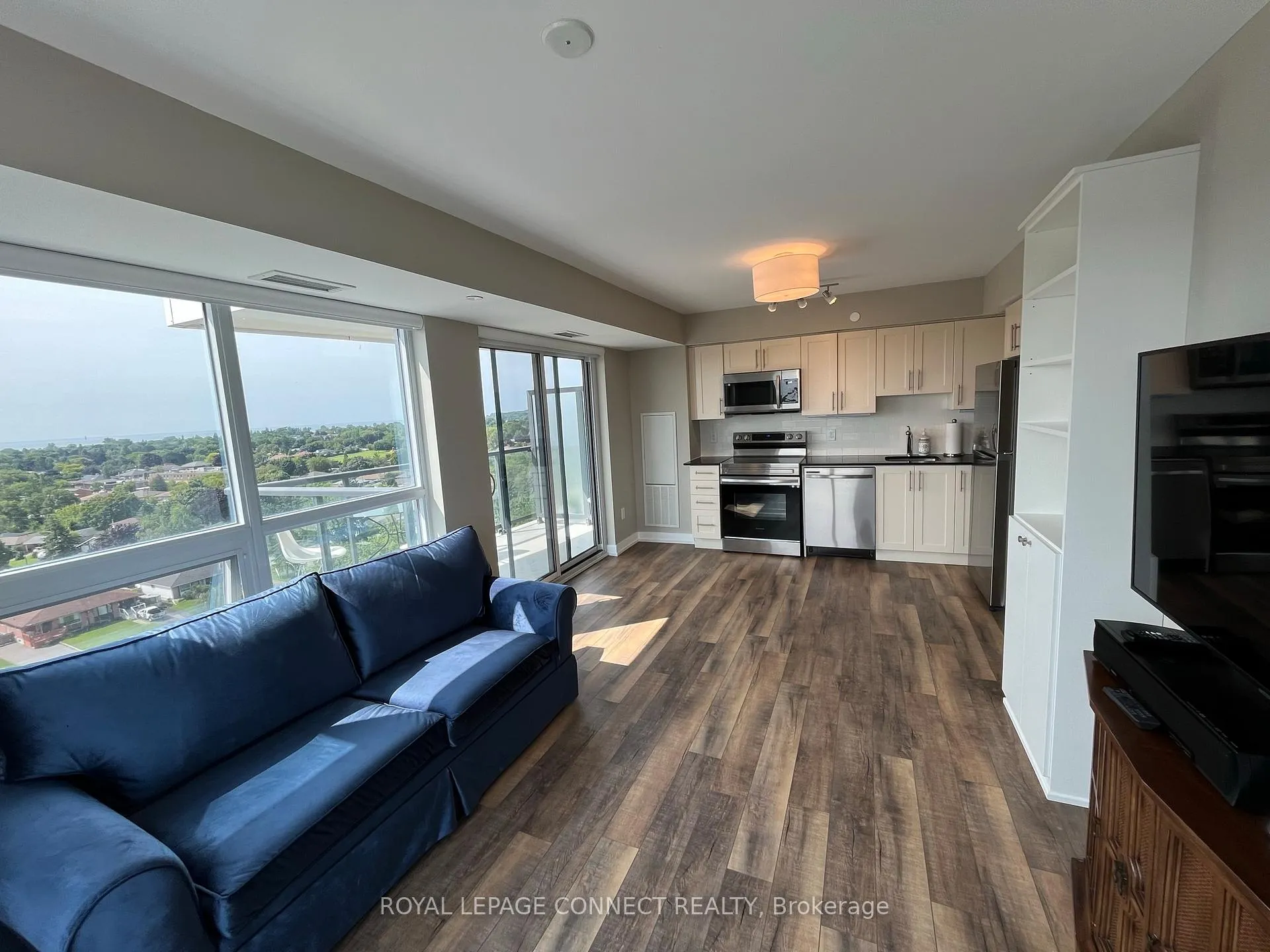 Photo 11 of Unit 1112, 1480 Bayly Street, Pickering, Liverpool — HOMEH