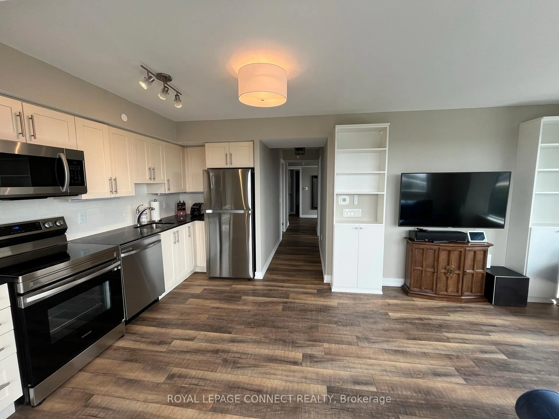 Photo 13 of Unit 1112, 1480 Bayly Street, Pickering, Liverpool — HOMEH