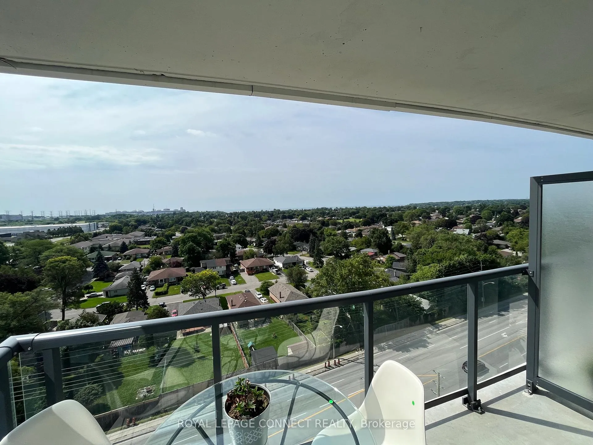 Photo 16 of Unit 1112, 1480 Bayly Street, Pickering, Liverpool — HOMEH