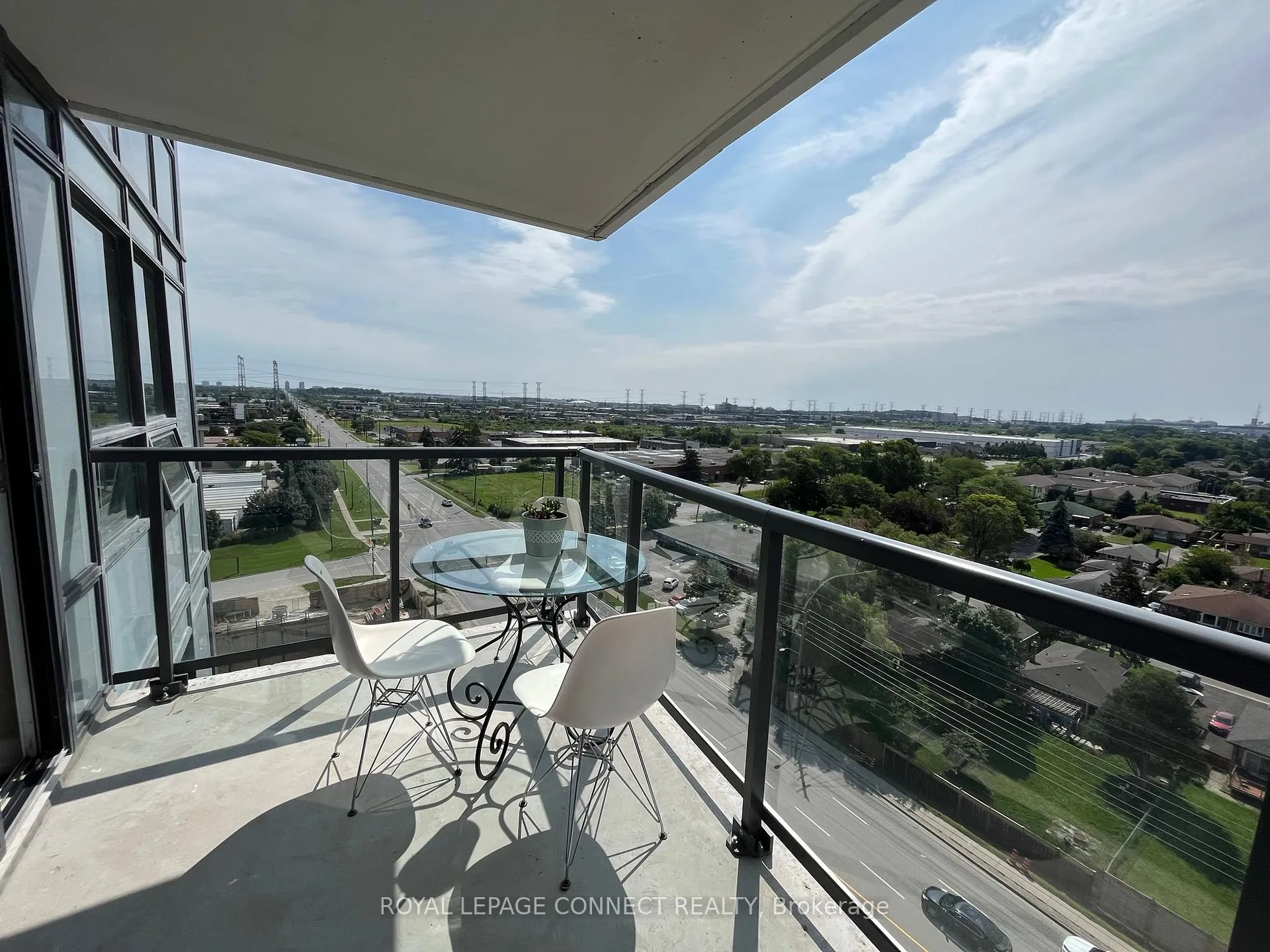 Photo 18 of Unit 1112, 1480 Bayly Street, Pickering, Liverpool — HOMEH