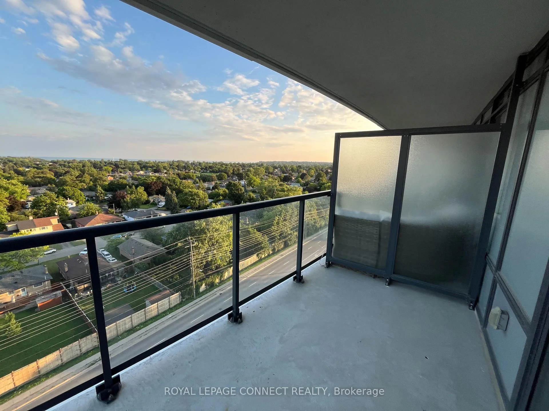 Photo 26 of Unit 1112, 1480 Bayly Street, Pickering, Liverpool — HOMEH