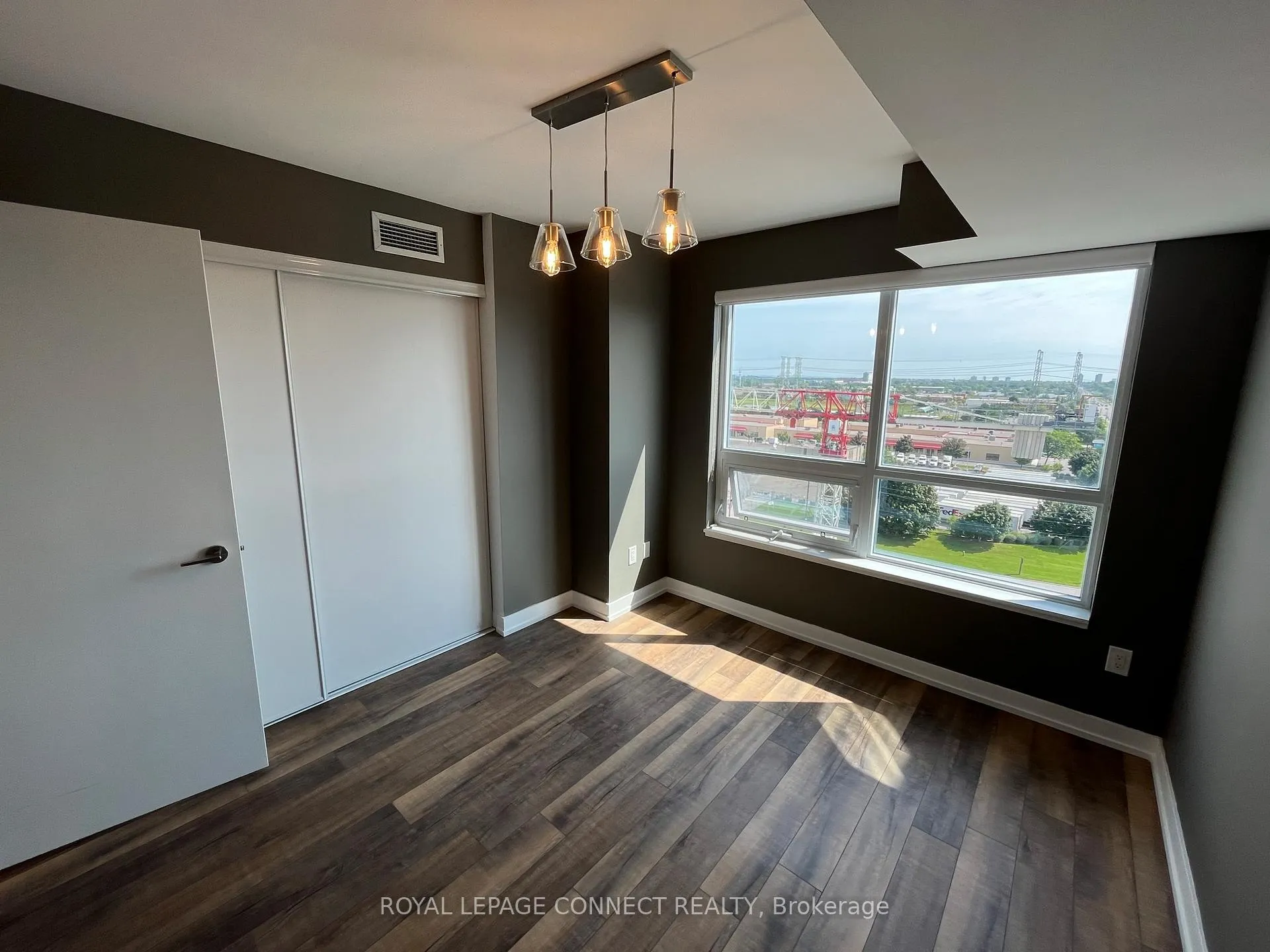 Photo 36 of Unit 1112, 1480 Bayly Street, Pickering, Liverpool — HOMEH