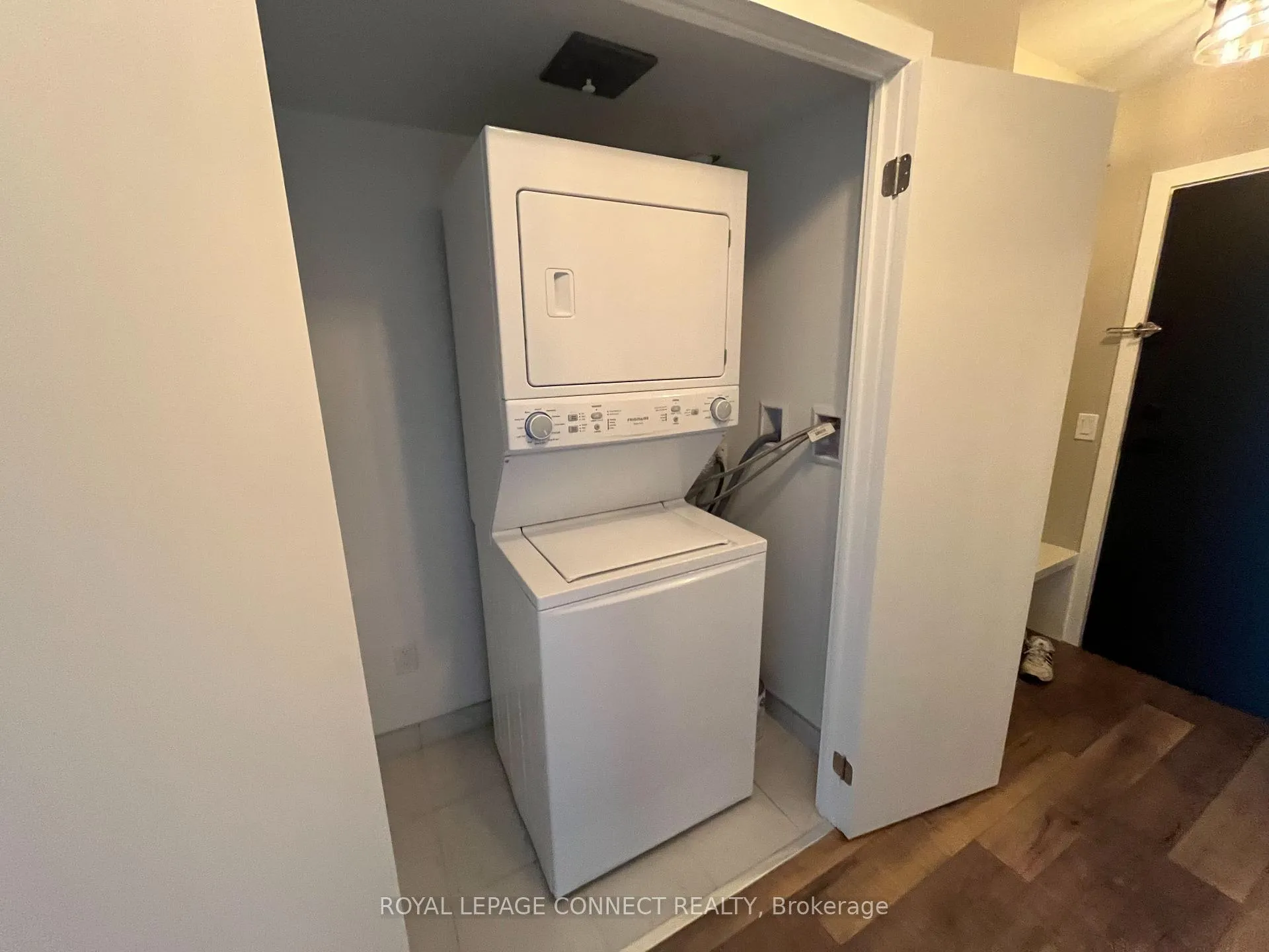 Photo 37 of Unit 1112, 1480 Bayly Street, Pickering, Liverpool — HOMEH