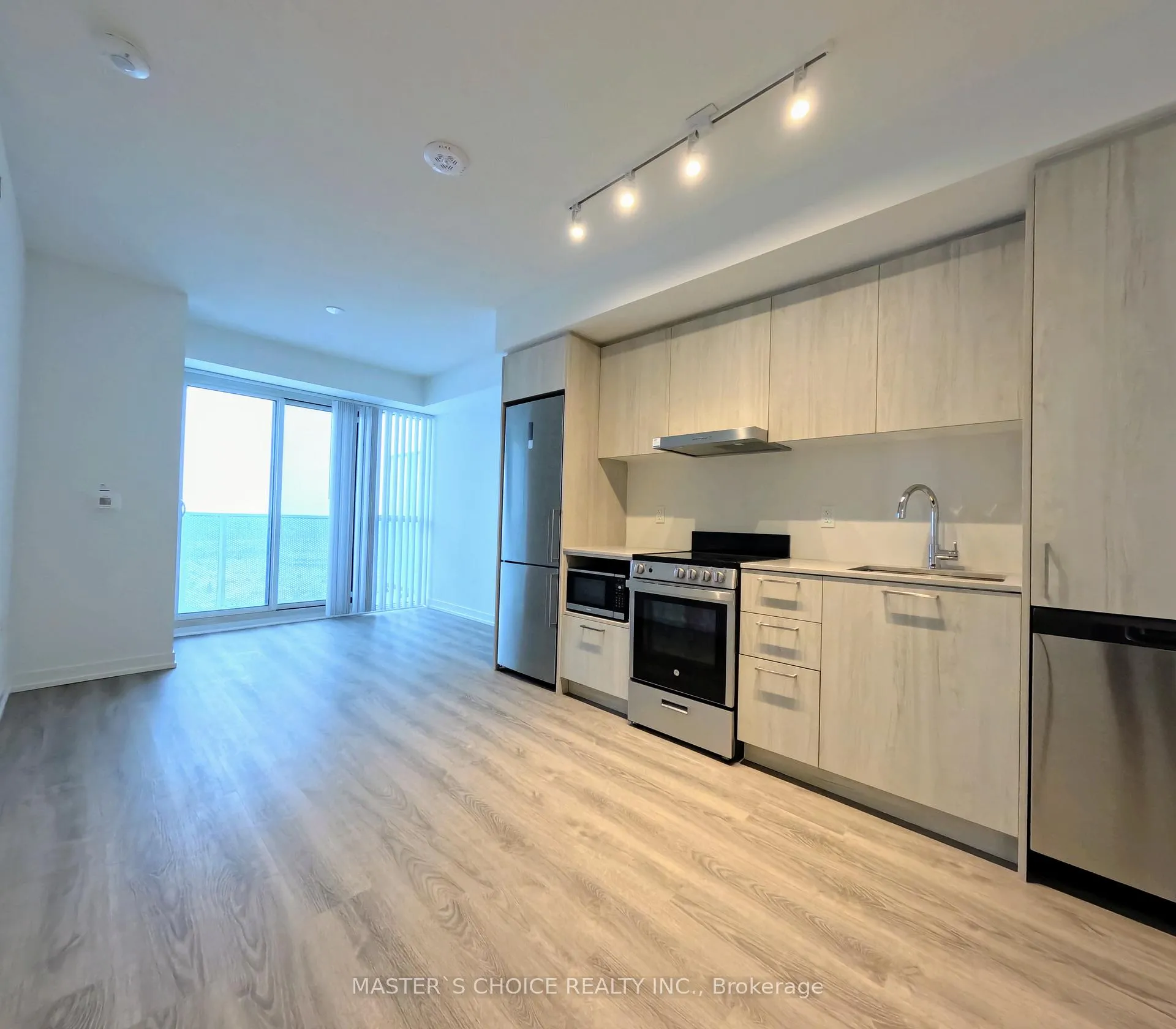 Photo 1 of Unit 1803, 195 Commerce Street, Vaughan, Vaughan Corporate Centre — HOMEH