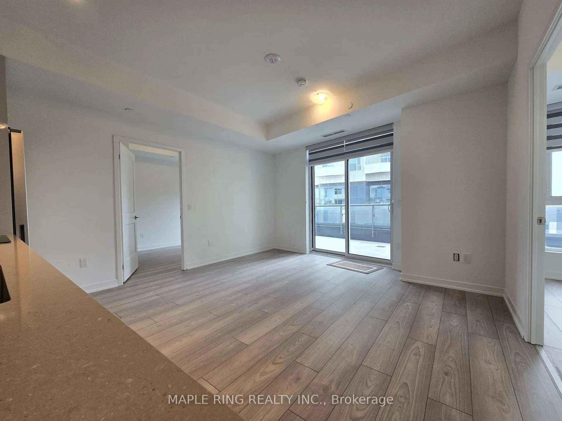 Photo 5 of Unit 503, 474 Caldari Road, Vaughan, Concord — HOMEH