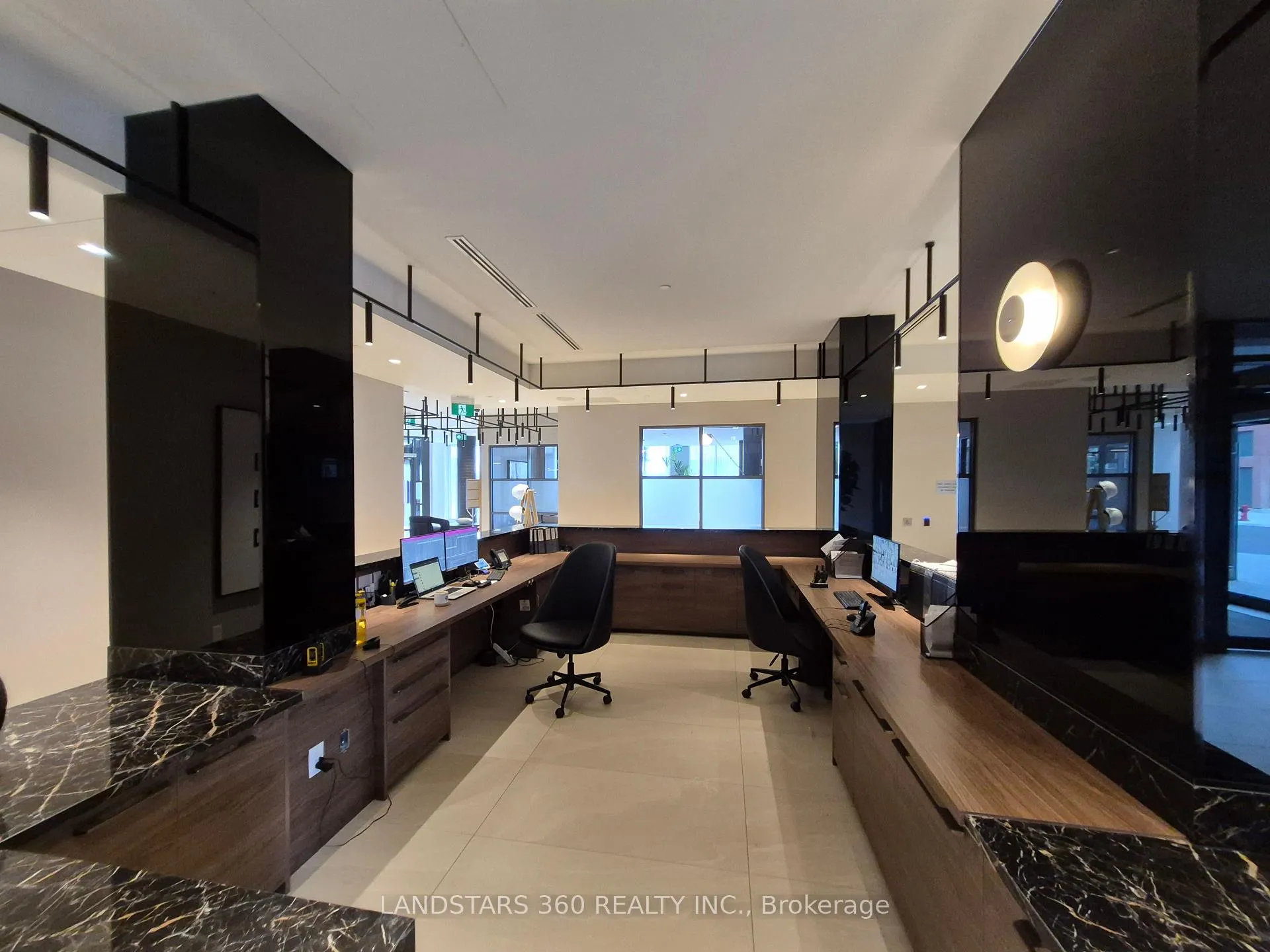 Photo 3 of Unit 619, 2545 Simcoe Street N, Oshawa, Windfields — HOMEH