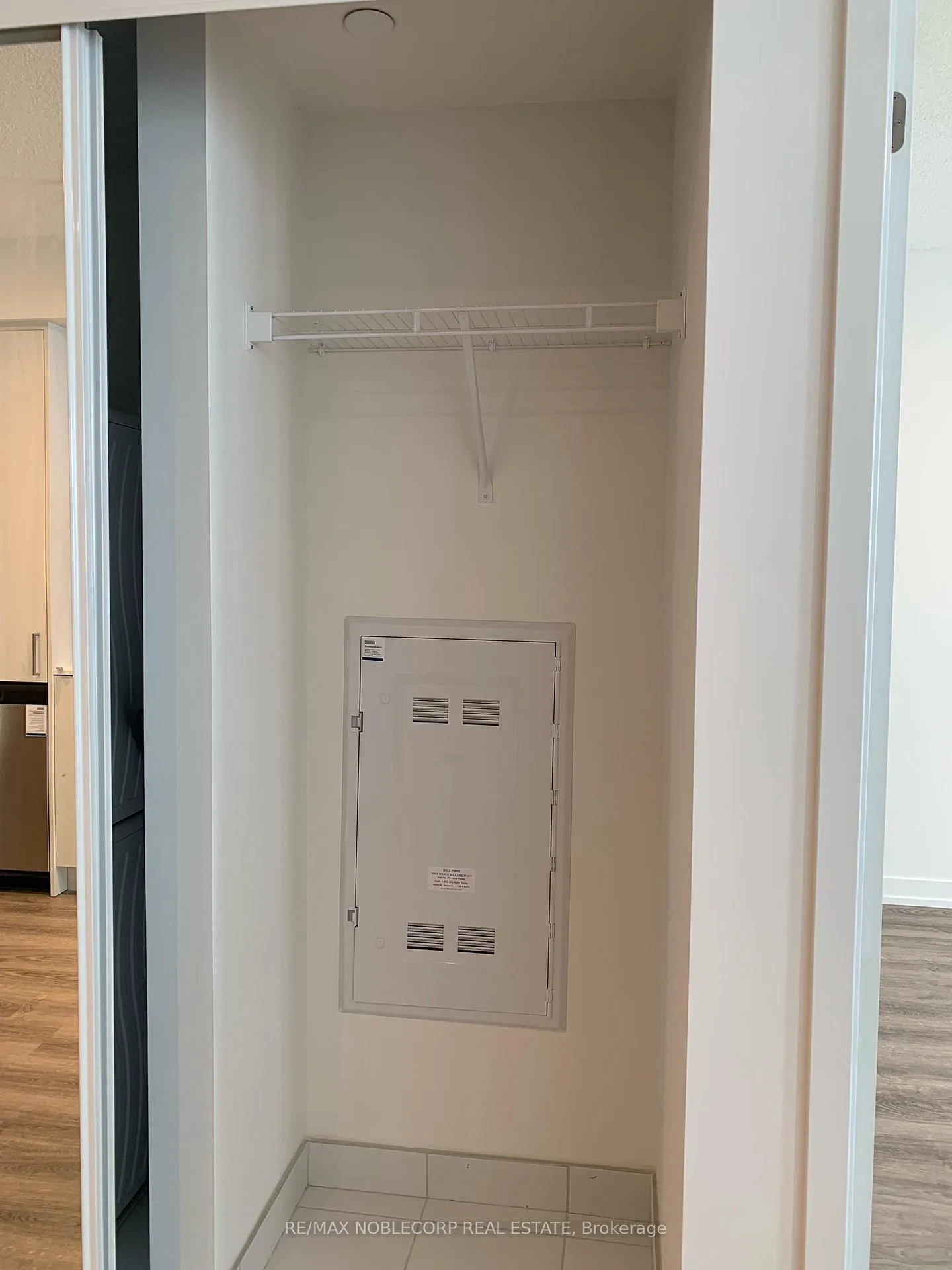 Photo 4 of Unit 3805, 195 Commerce Street, Vaughan, Vaughan Corporate Centre — HOMEH