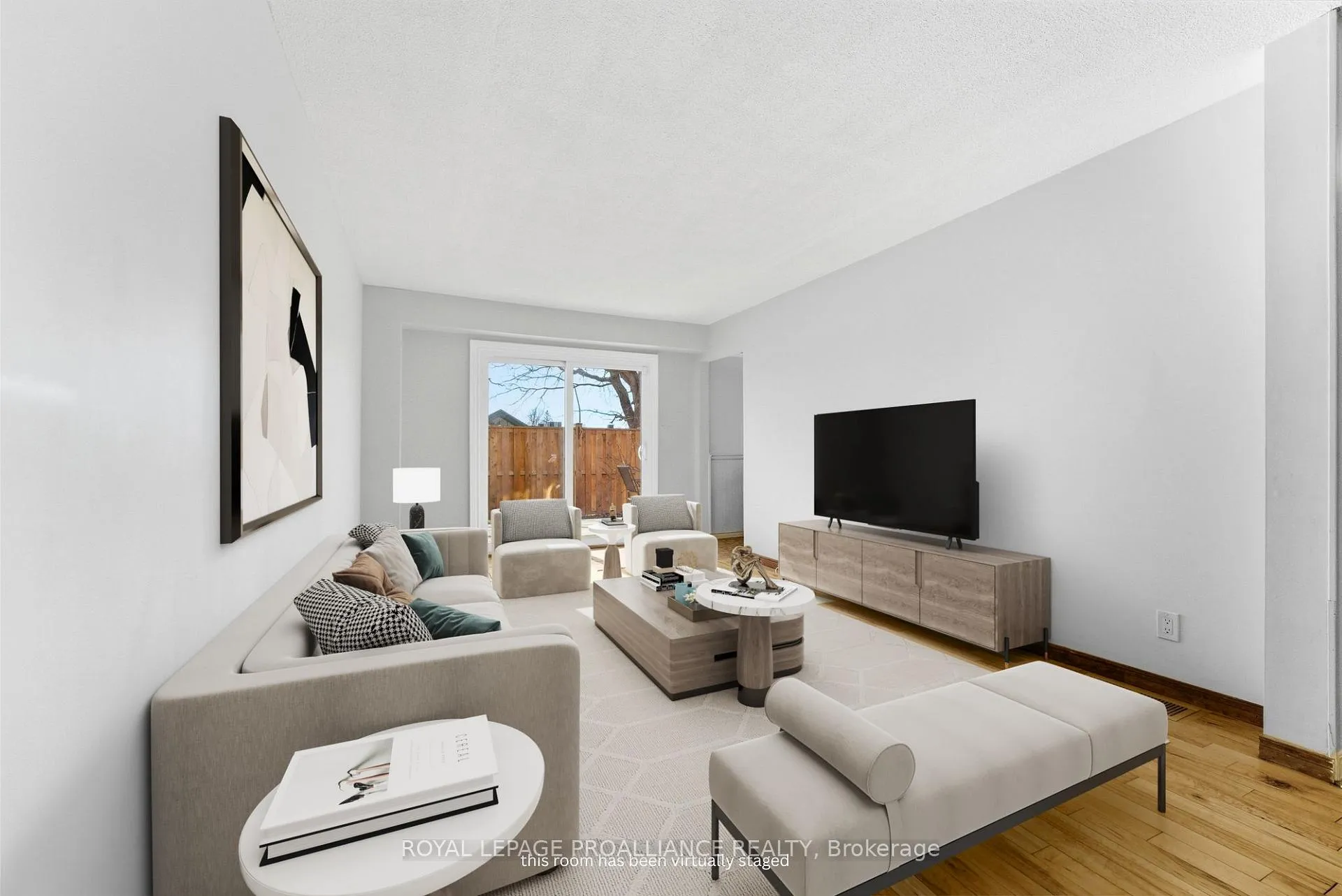 Photo 12 of Unit G, 168G Singleton Drive, Belleville, Belleville Ward — HOMEH