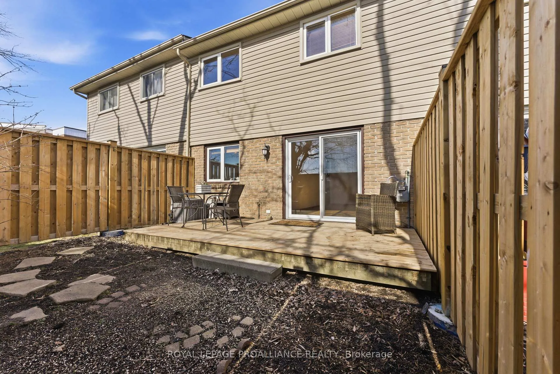 Photo 34 of Unit G, 168G Singleton Drive, Belleville, Belleville Ward — HOMEH