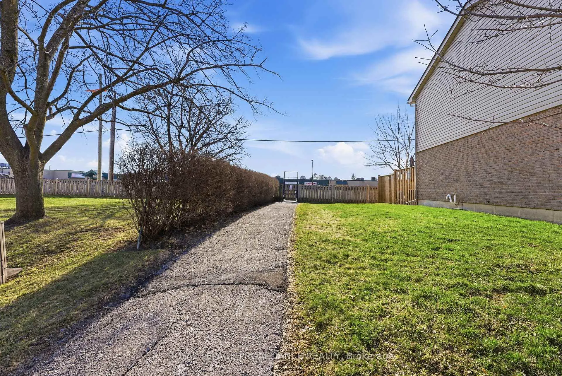 Photo 36 of Unit G, 168G Singleton Drive, Belleville, Belleville Ward — HOMEH
