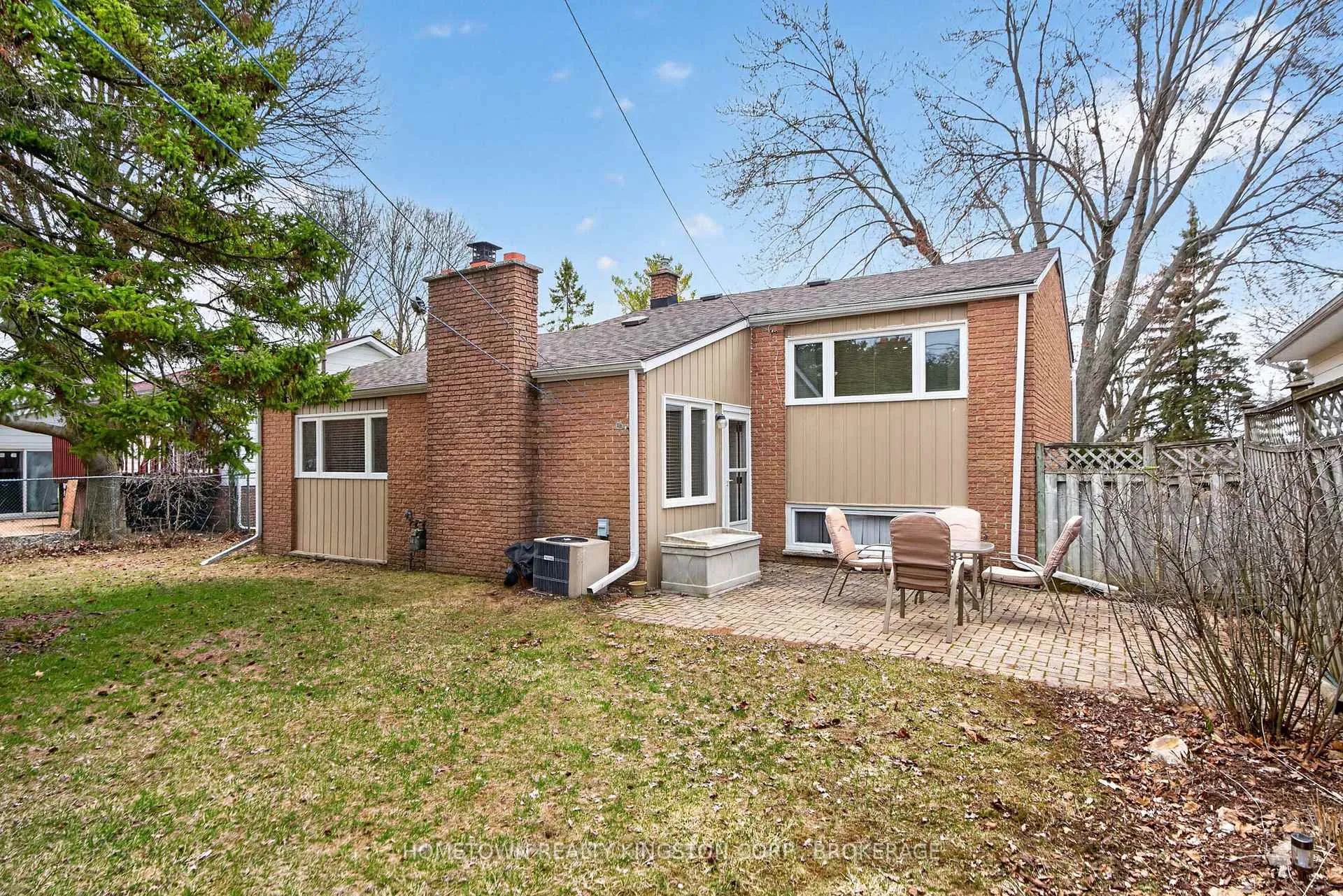 Photo 21 of 656 Carnaby Street, Kingston, South of Taylor-Kidd Blvd — HOMEH