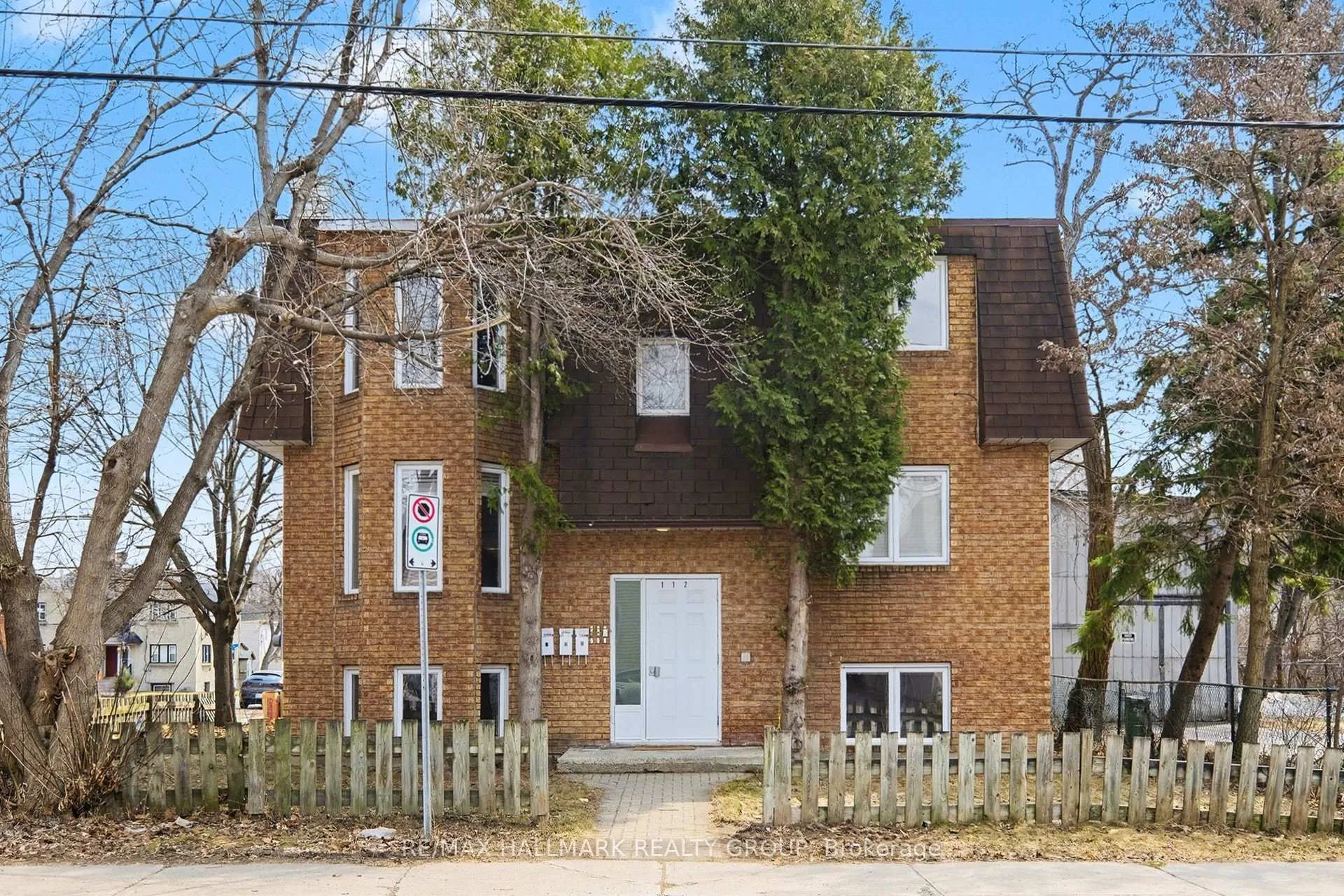 Photo 1 of Unit 1, 112 Barrette Street, Ottawa, Vanier — HOMEH