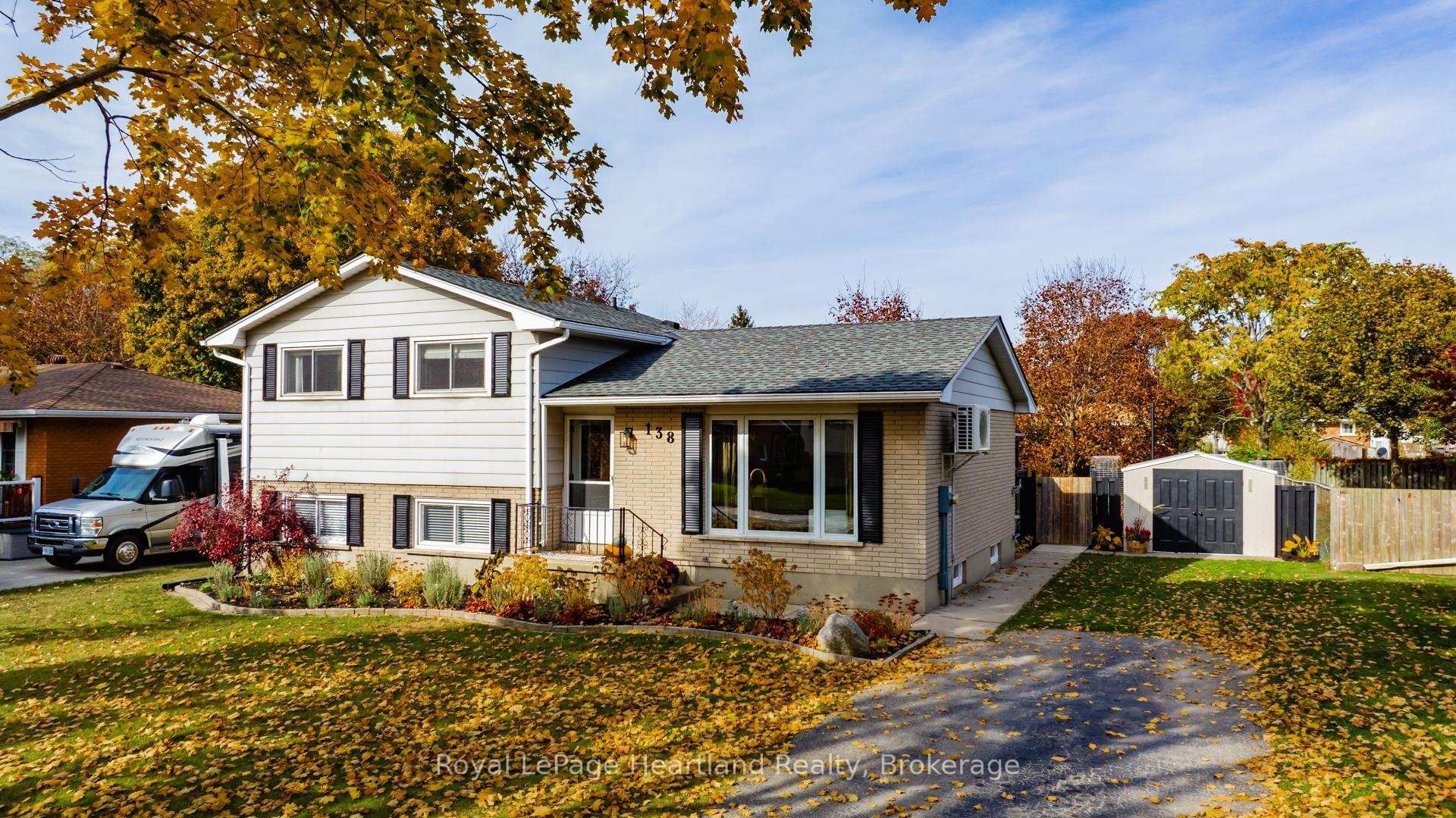 Photo 1 of 138 Sunset Drive, Goderich, Goderich (Town) — HOMEH