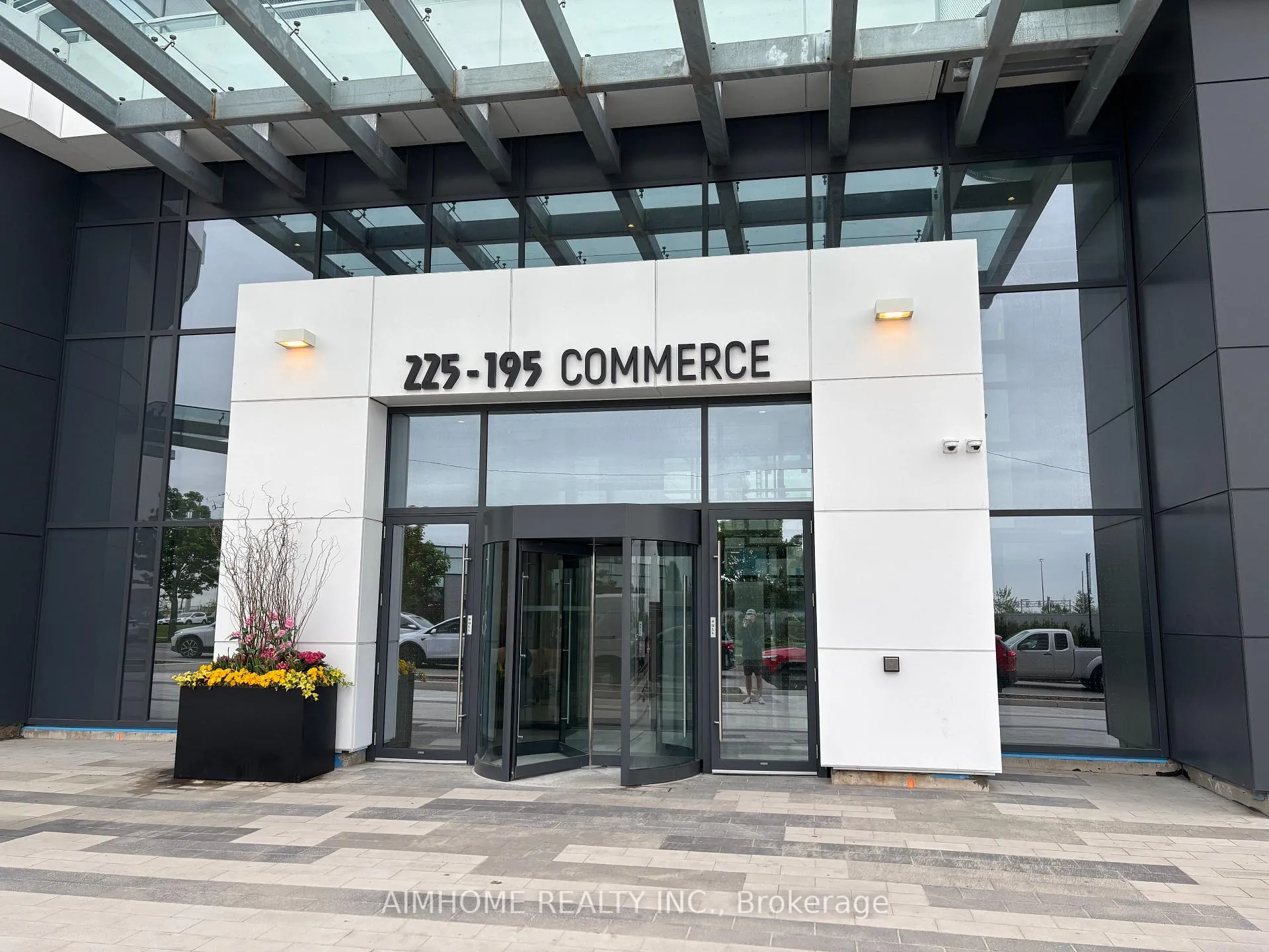 Photo 2 of Unit 4502, 195 Commerce Street, Vaughan, Vaughan Corporate Centre — HOMEH