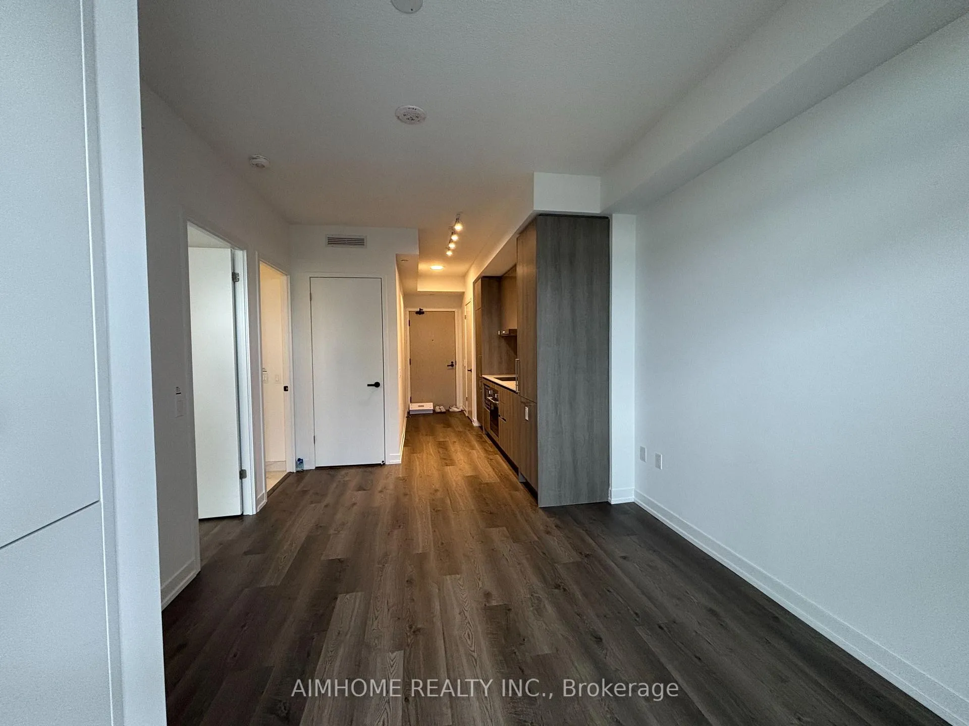 Photo 8 of Unit 4502, 195 Commerce Street, Vaughan, Vaughan Corporate Centre — HOMEH