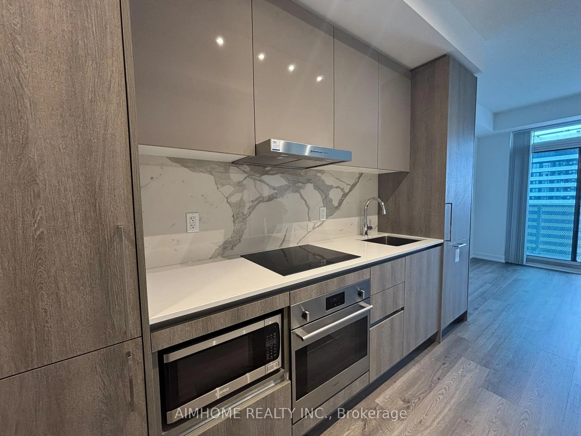 Photo 9 of Unit 4502, 195 Commerce Street, Vaughan, Vaughan Corporate Centre — HOMEH