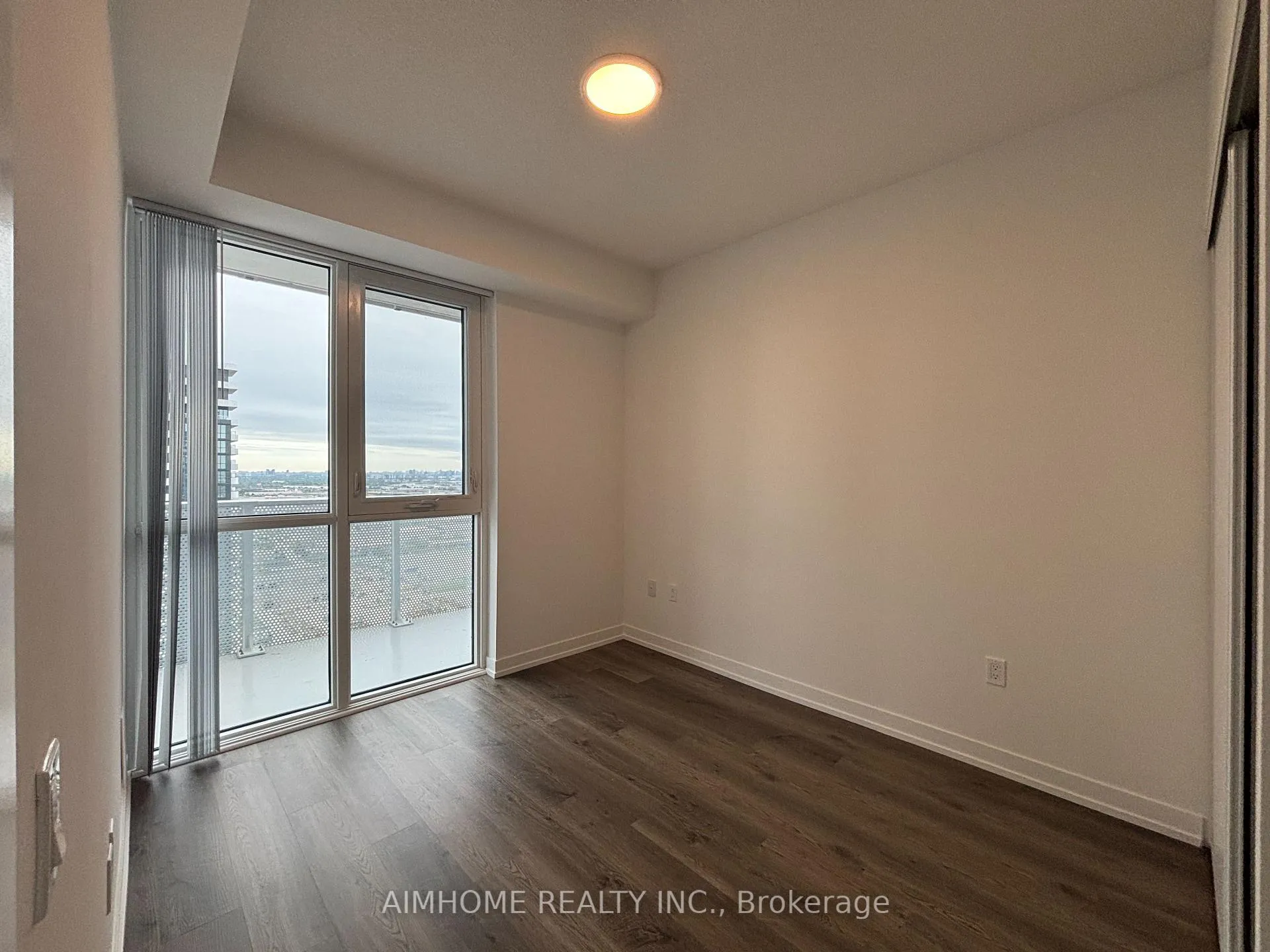 Photo 12 of Unit 4502, 195 Commerce Street, Vaughan, Vaughan Corporate Centre — HOMEH