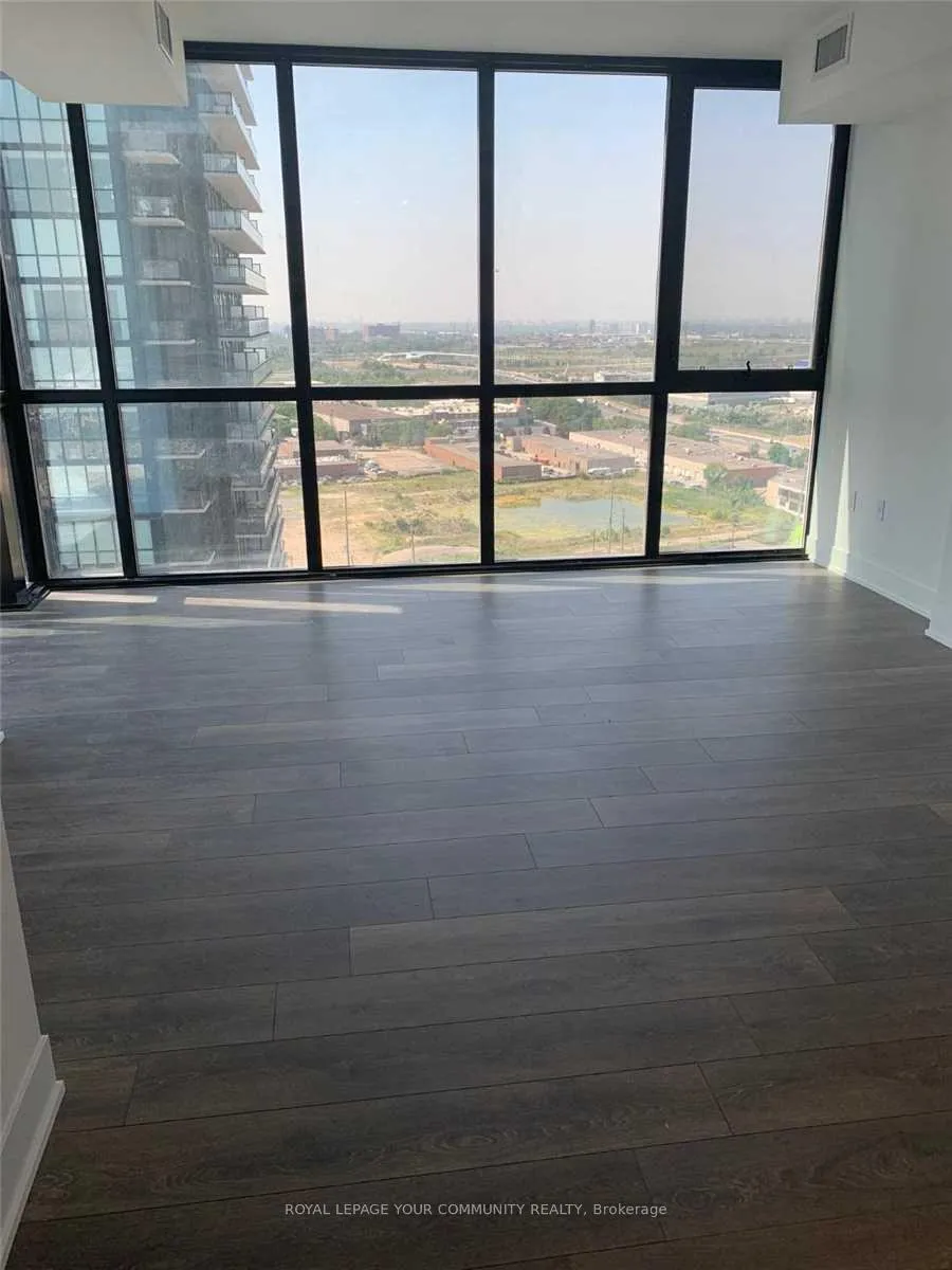 Photo 6 of Unit 1702, 2916 Highway 7 Road E, Vaughan, Vaughan Corporate Centre — HOMEH