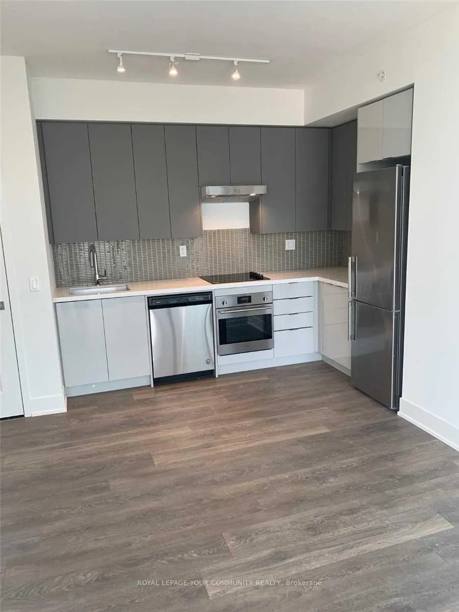 Photo 7 of Unit 1702, 2916 Highway 7 Road E, Vaughan, Vaughan Corporate Centre — HOMEH