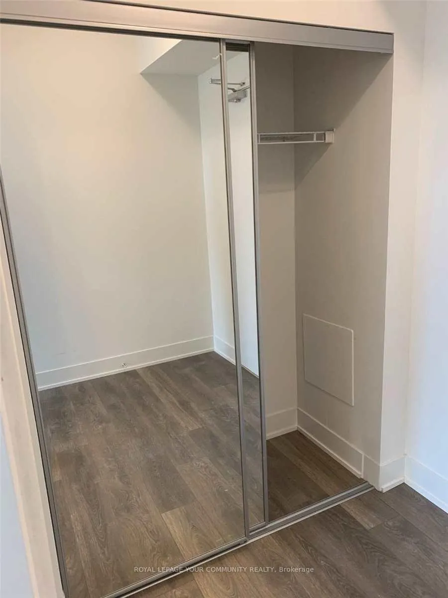 Photo 12 of Unit 1702, 2916 Highway 7 Road E, Vaughan, Vaughan Corporate Centre — HOMEH