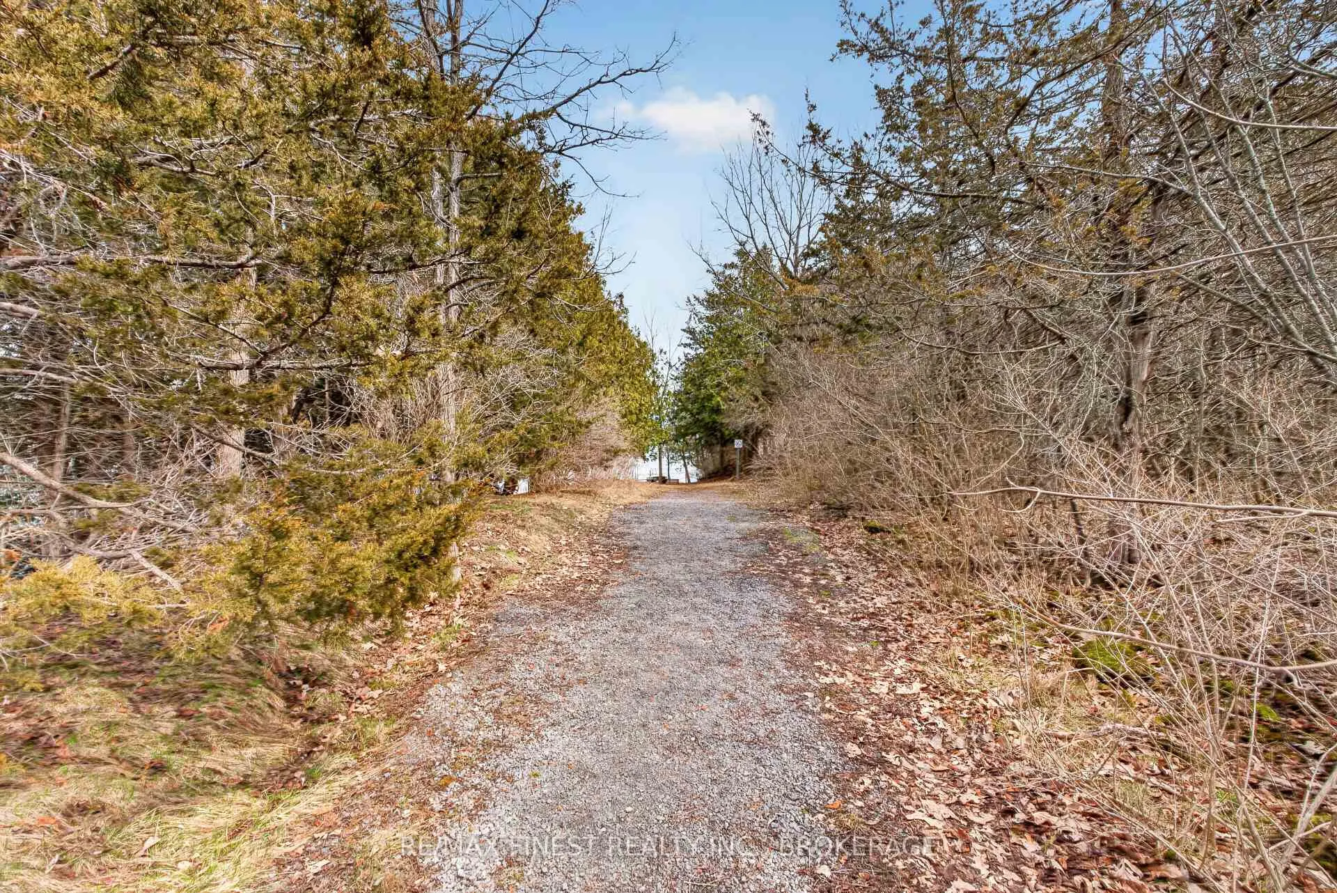 Photo 42 of 4 Edgewood Road, Loyalist, Lennox and Addington - South — HOMEH