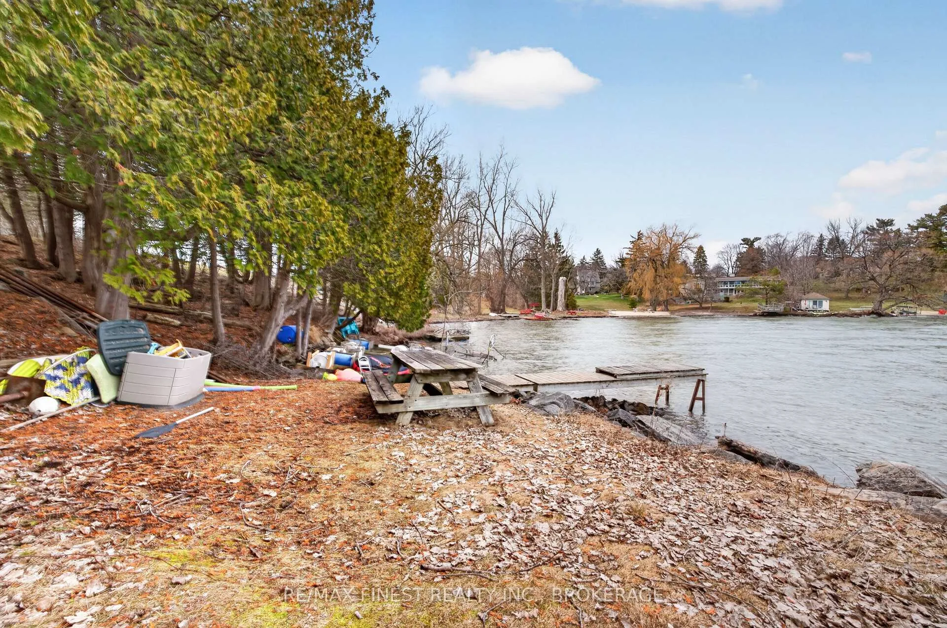 Photo 45 of 4 Edgewood Road, Loyalist, Lennox and Addington - South — HOMEH