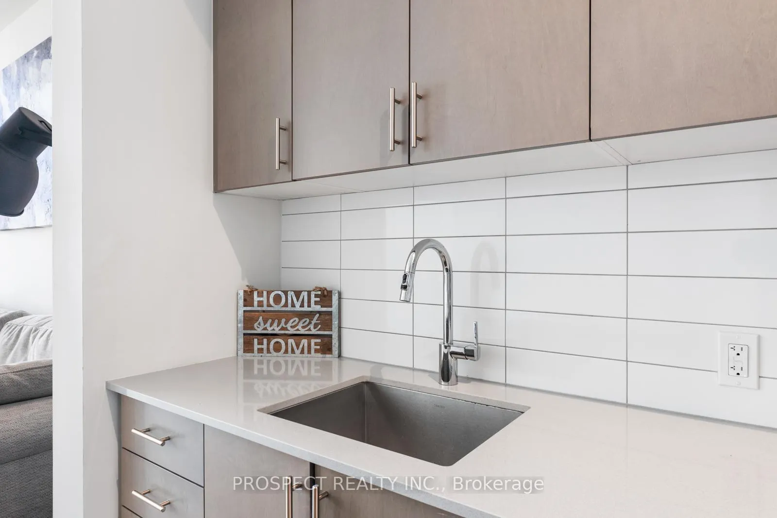 Photo 14 of Unit 708, 9000 Jane Street, Vaughan, Vellore Village — HOMEH