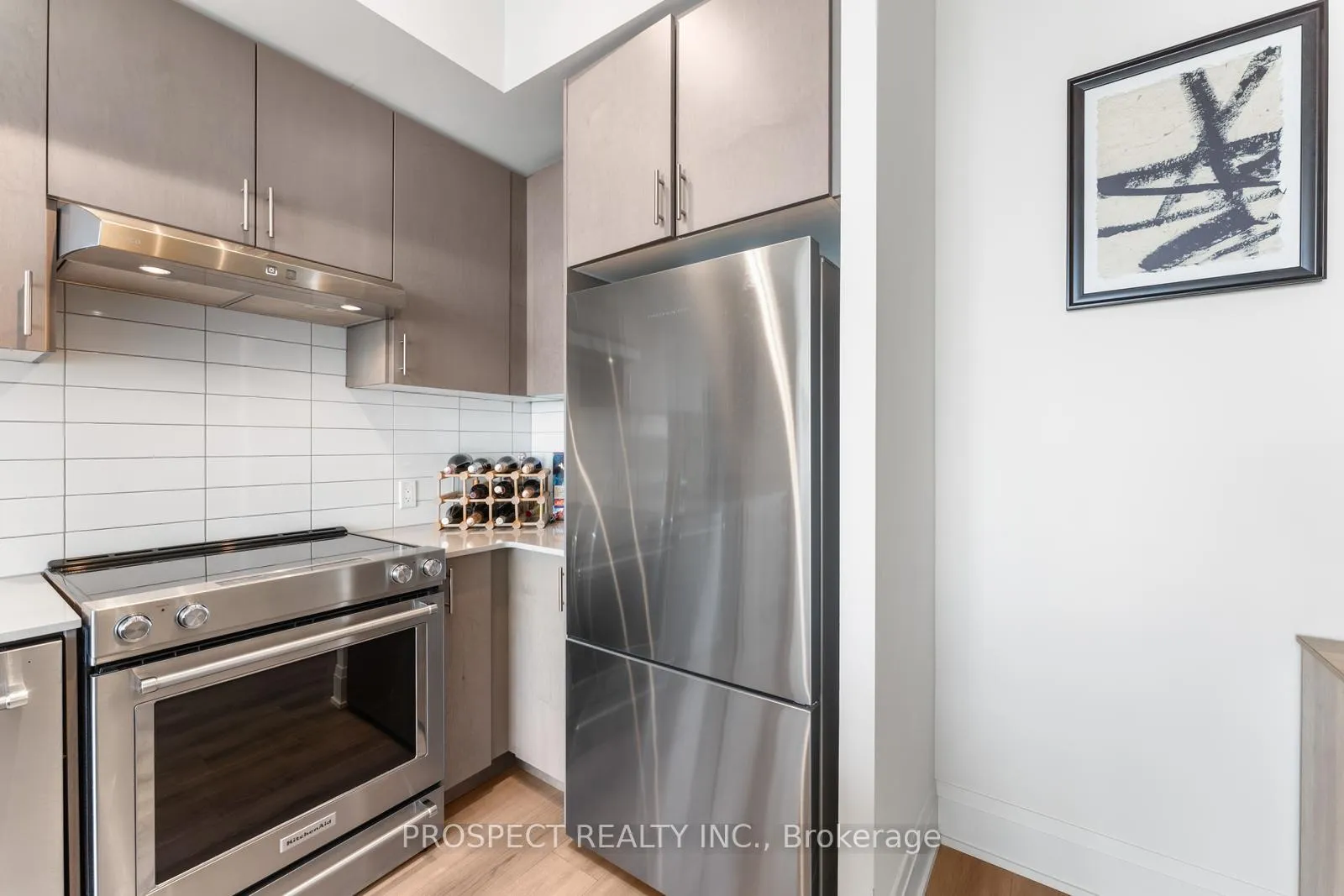 Photo 16 of Unit 708, 9000 Jane Street, Vaughan, Vellore Village — HOMEH