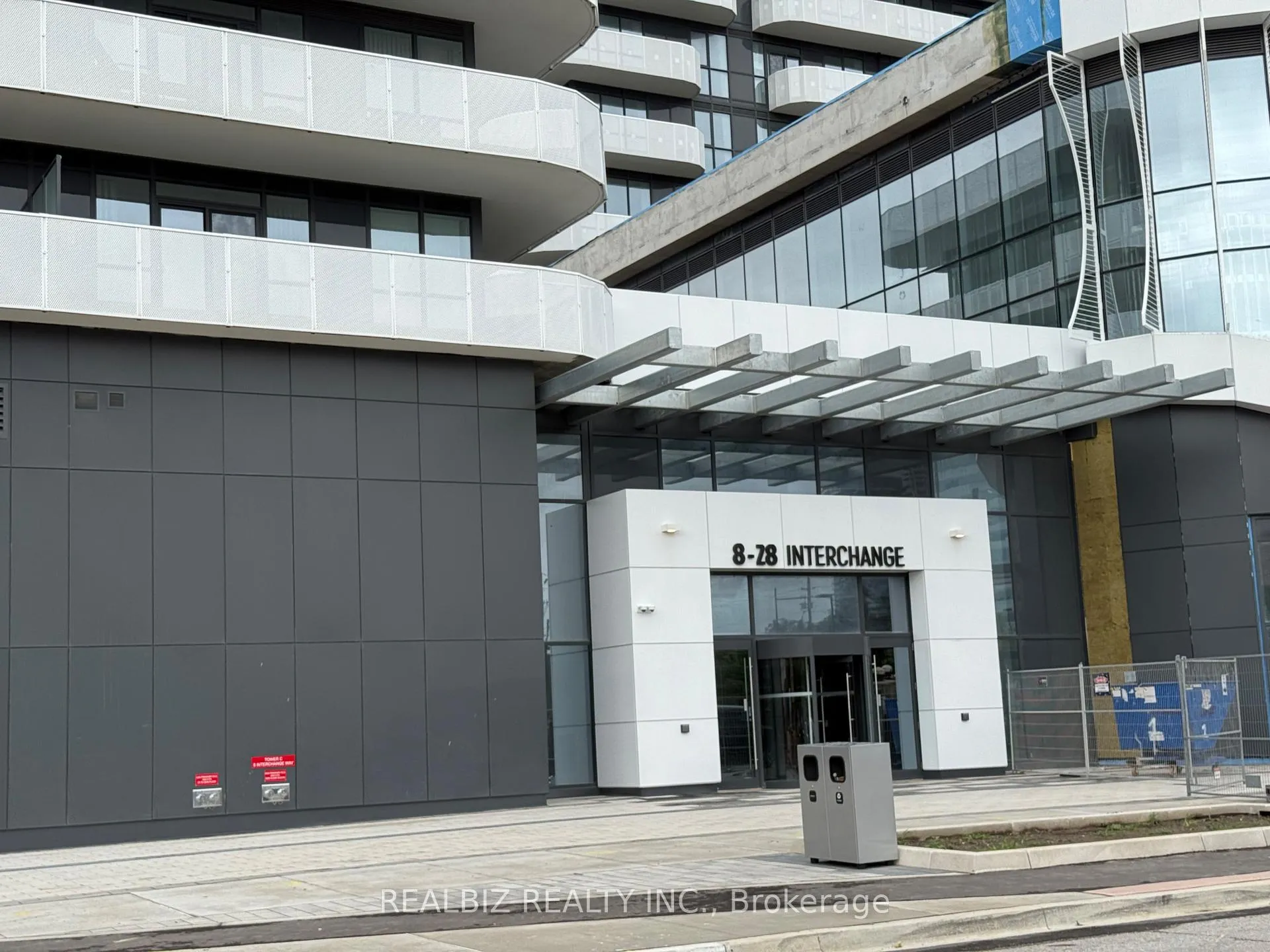 Photo 1 of Unit 3506, 28 Interchange Way, Vaughan, Vaughan Corporate Centre — HOMEH